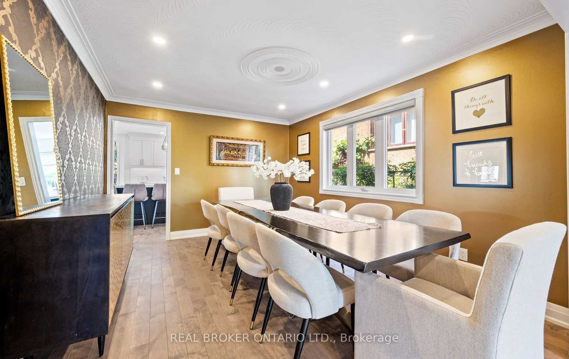 4231 Highgate Crescent