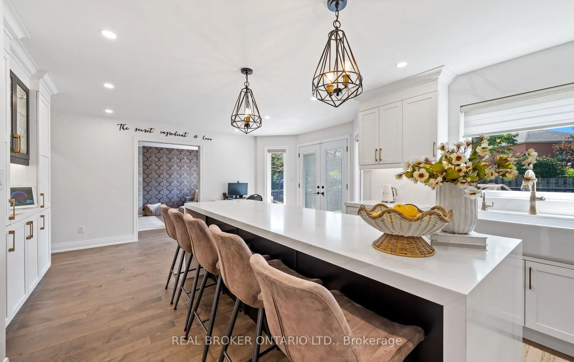4231 Highgate Crescent