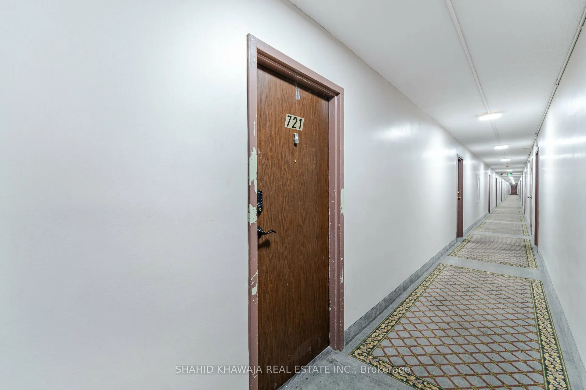 2121 Roche Court, #721