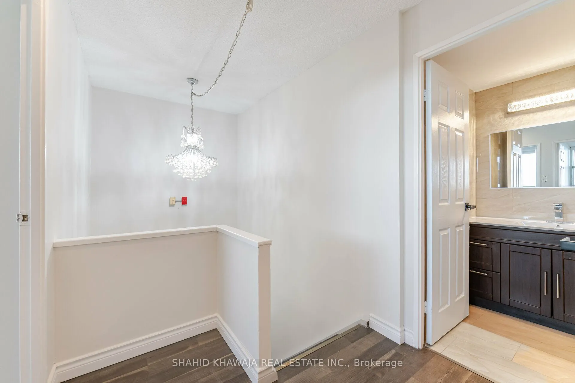 2121 Roche Court, #721