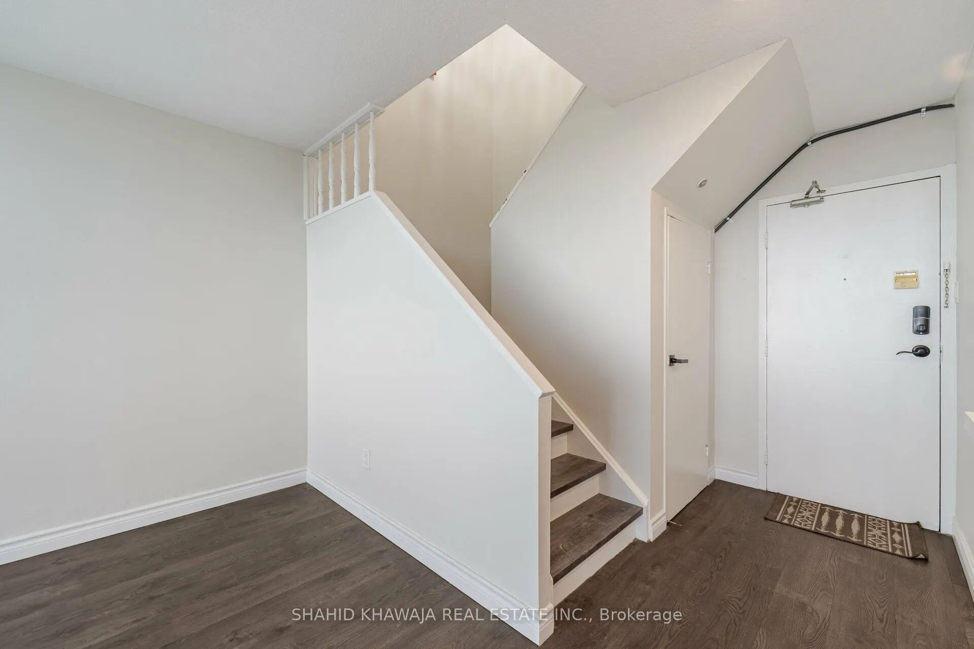 2121 Roche Court, #721