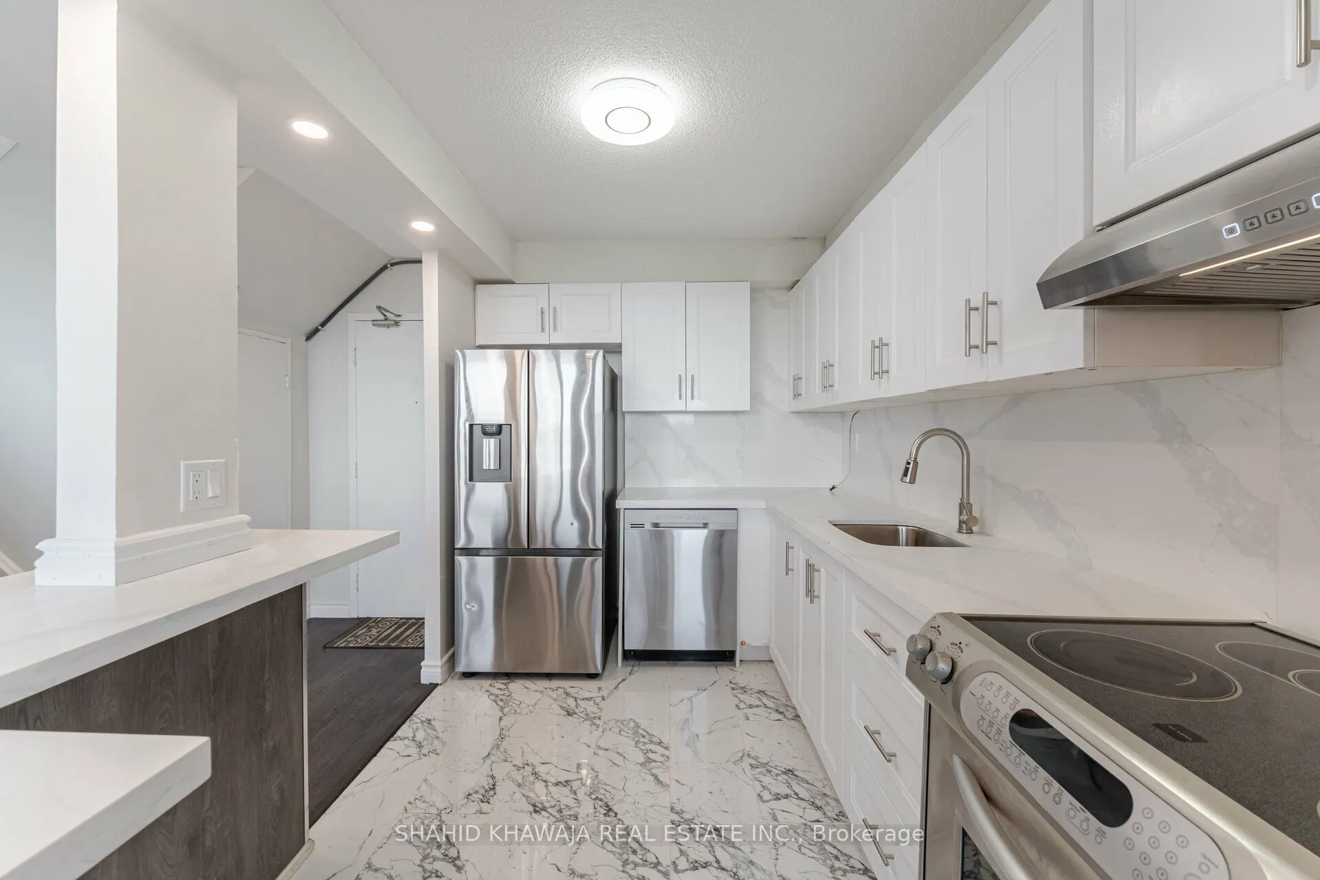 2121 Roche Court, #721