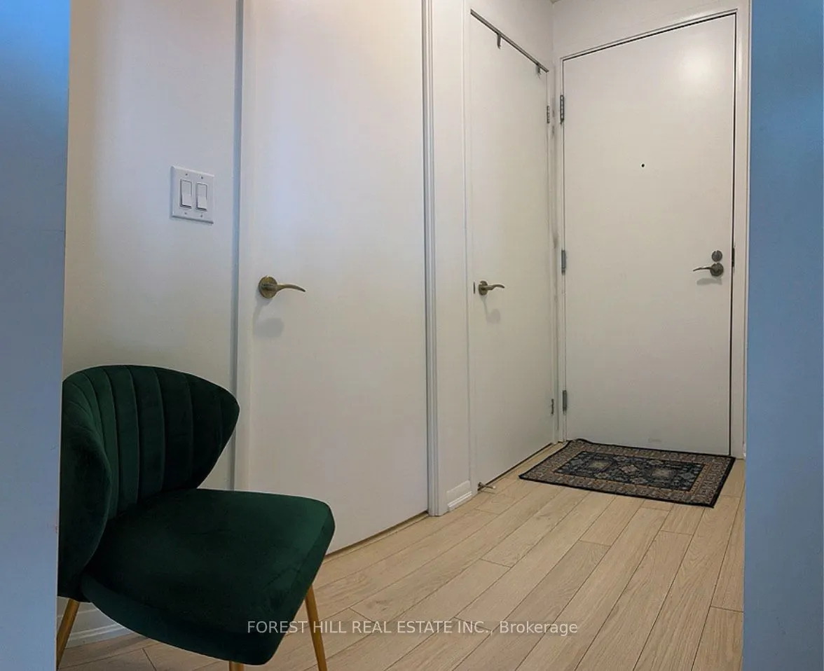 830 Lawrence Avenue W, #2502