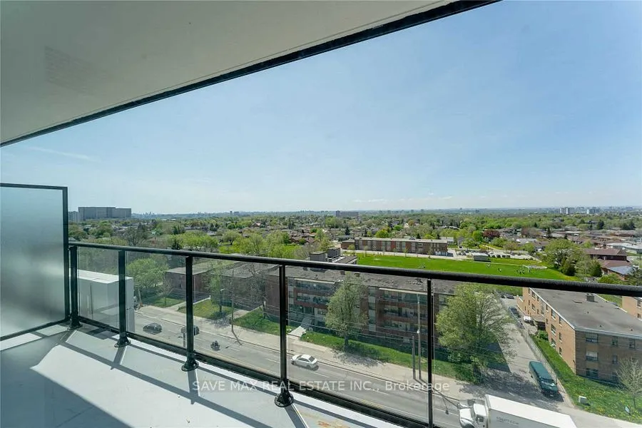 50 George Butchart Drive #802
