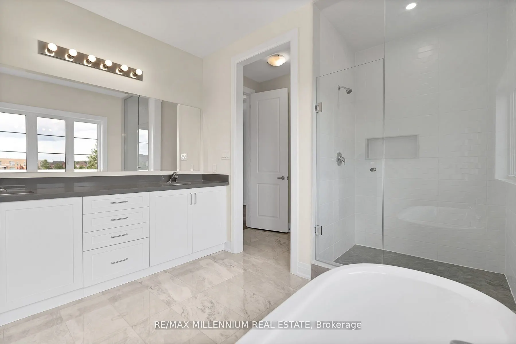 2 Catherwood Court