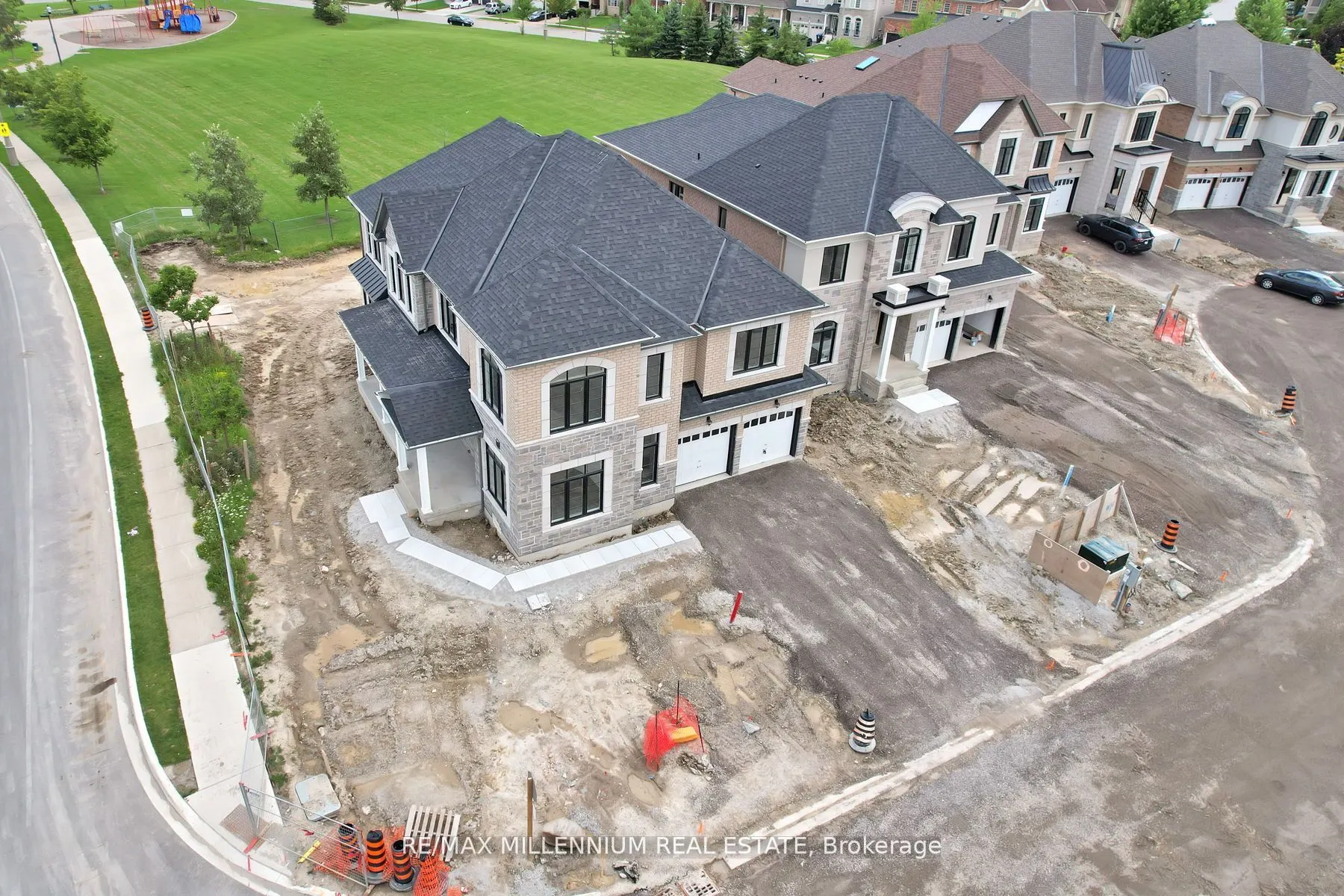 2 Catherwood Court