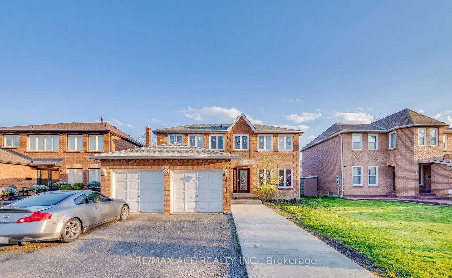 24 Major William Sharpe Drive