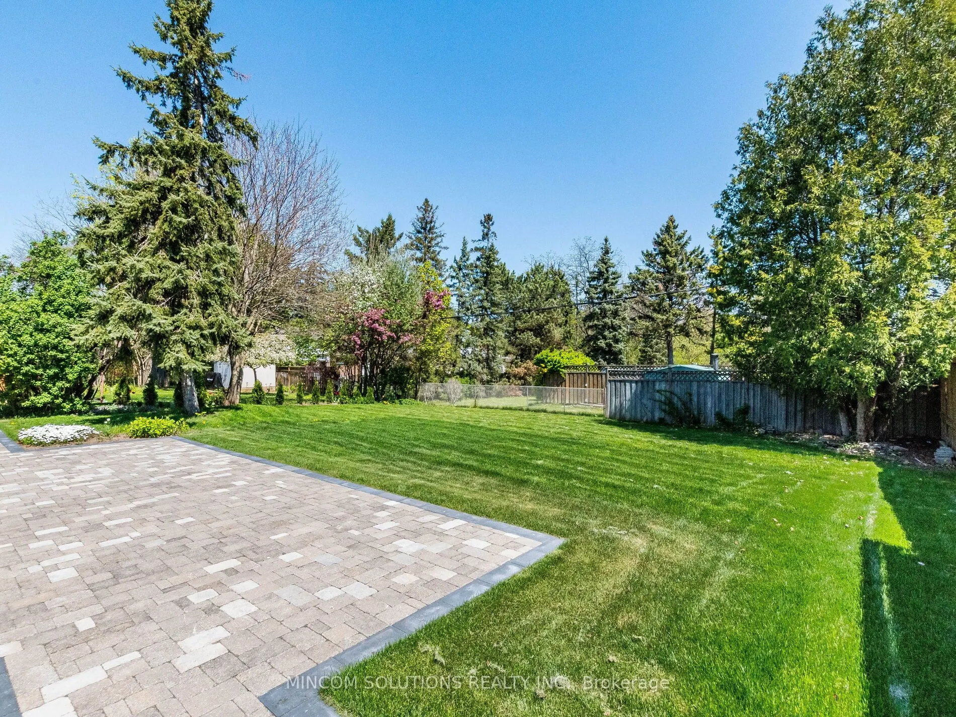 37 Suburban Drive
