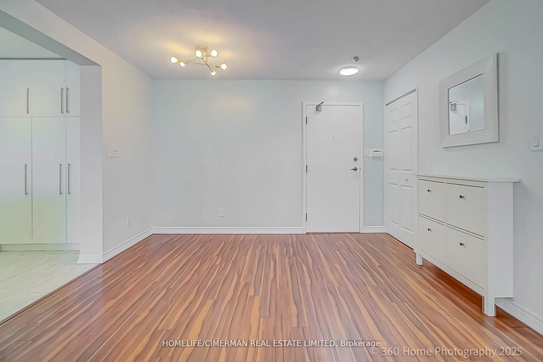 20 Southport Street, #413