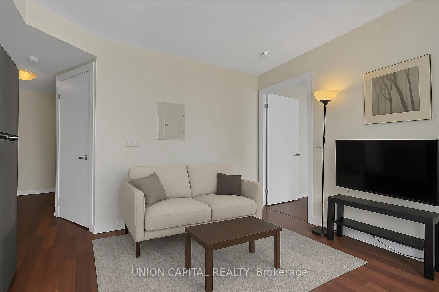38 Joe Shuster Way, #919