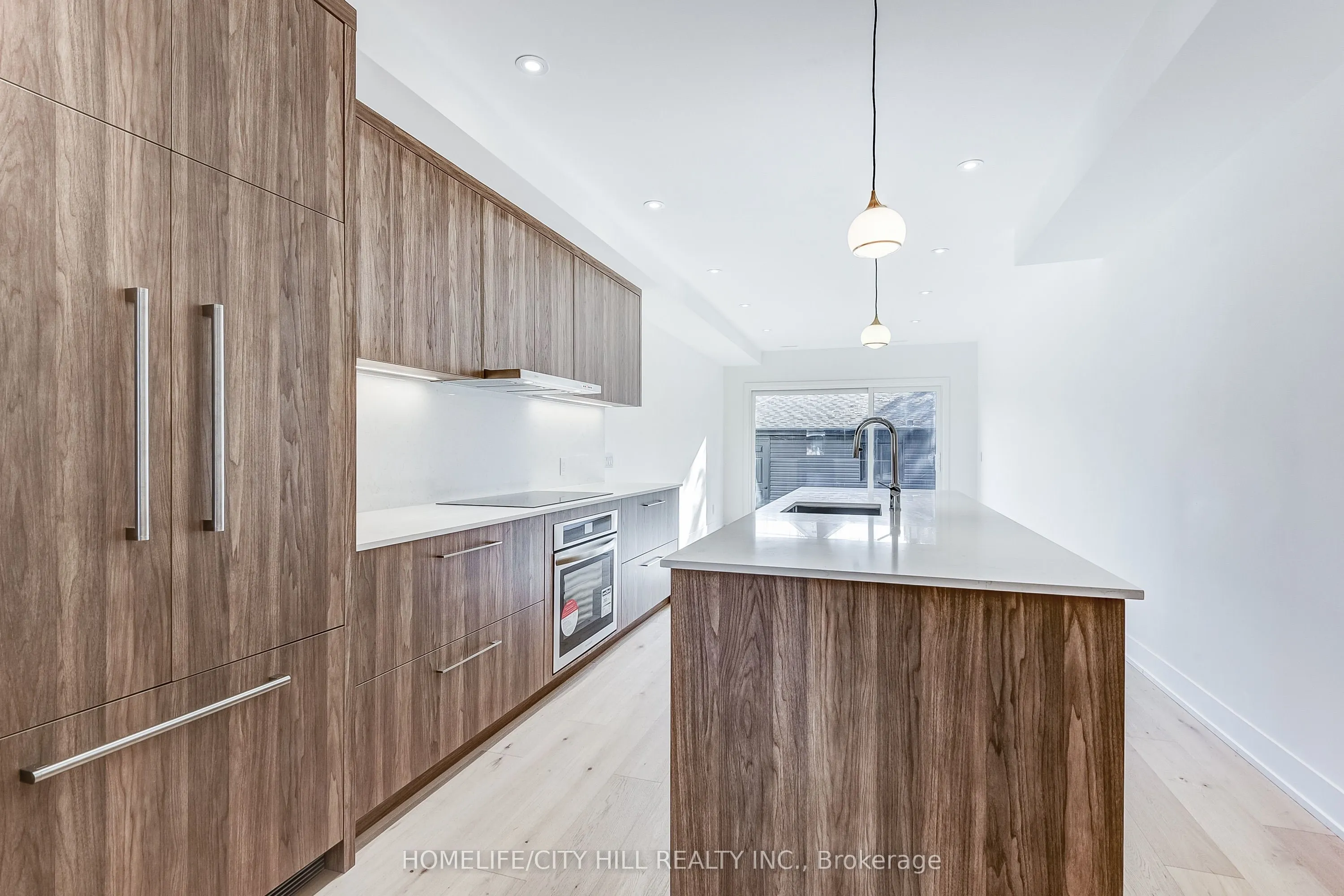 73 Melville Avenue