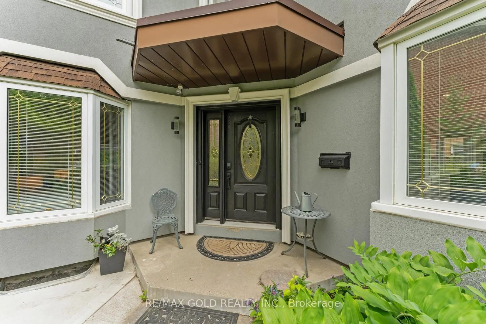 17 Madrid Crescent