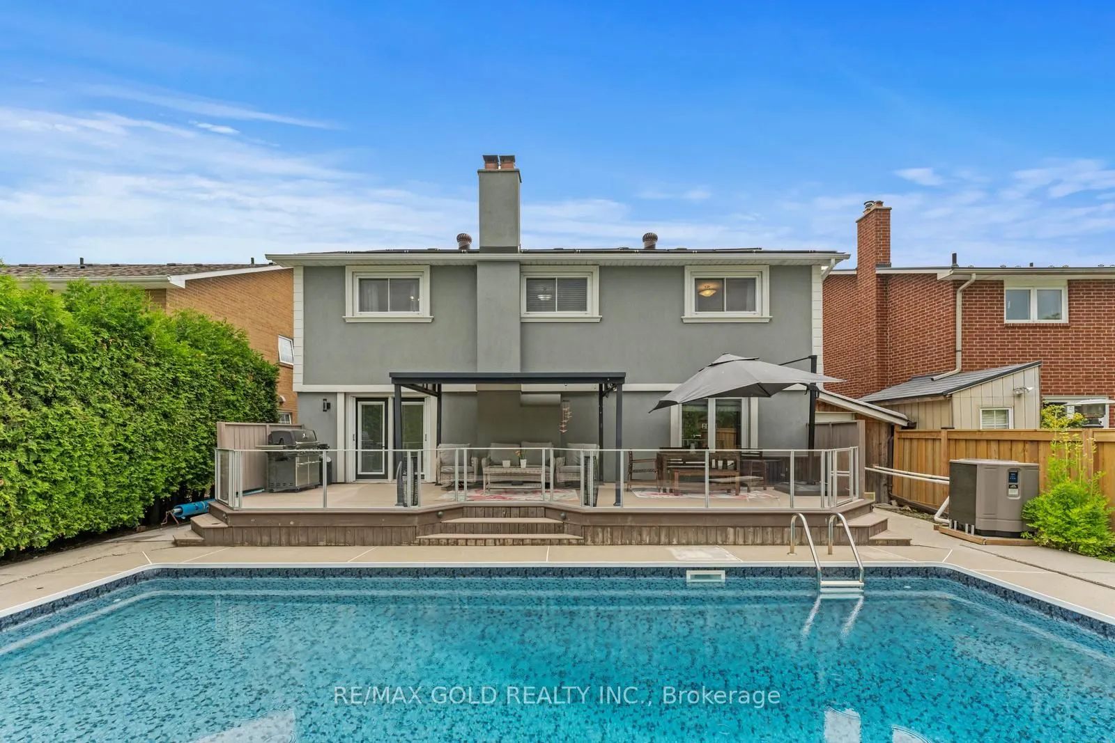 17 Madrid Crescent
