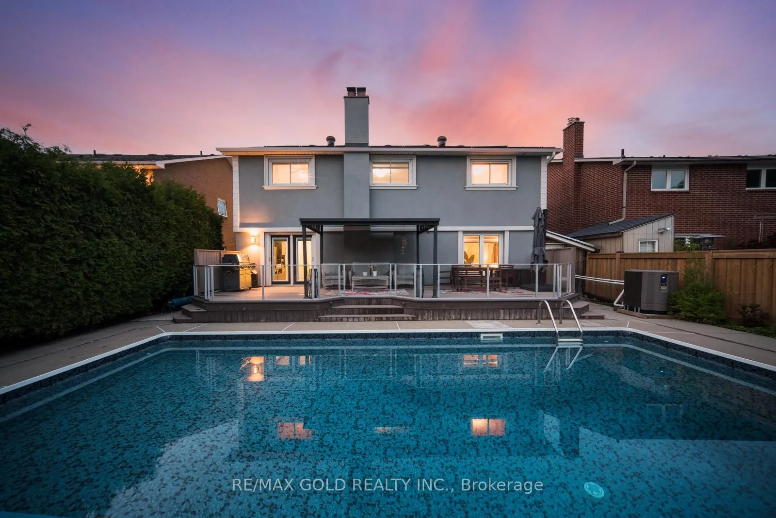 17 Madrid Crescent