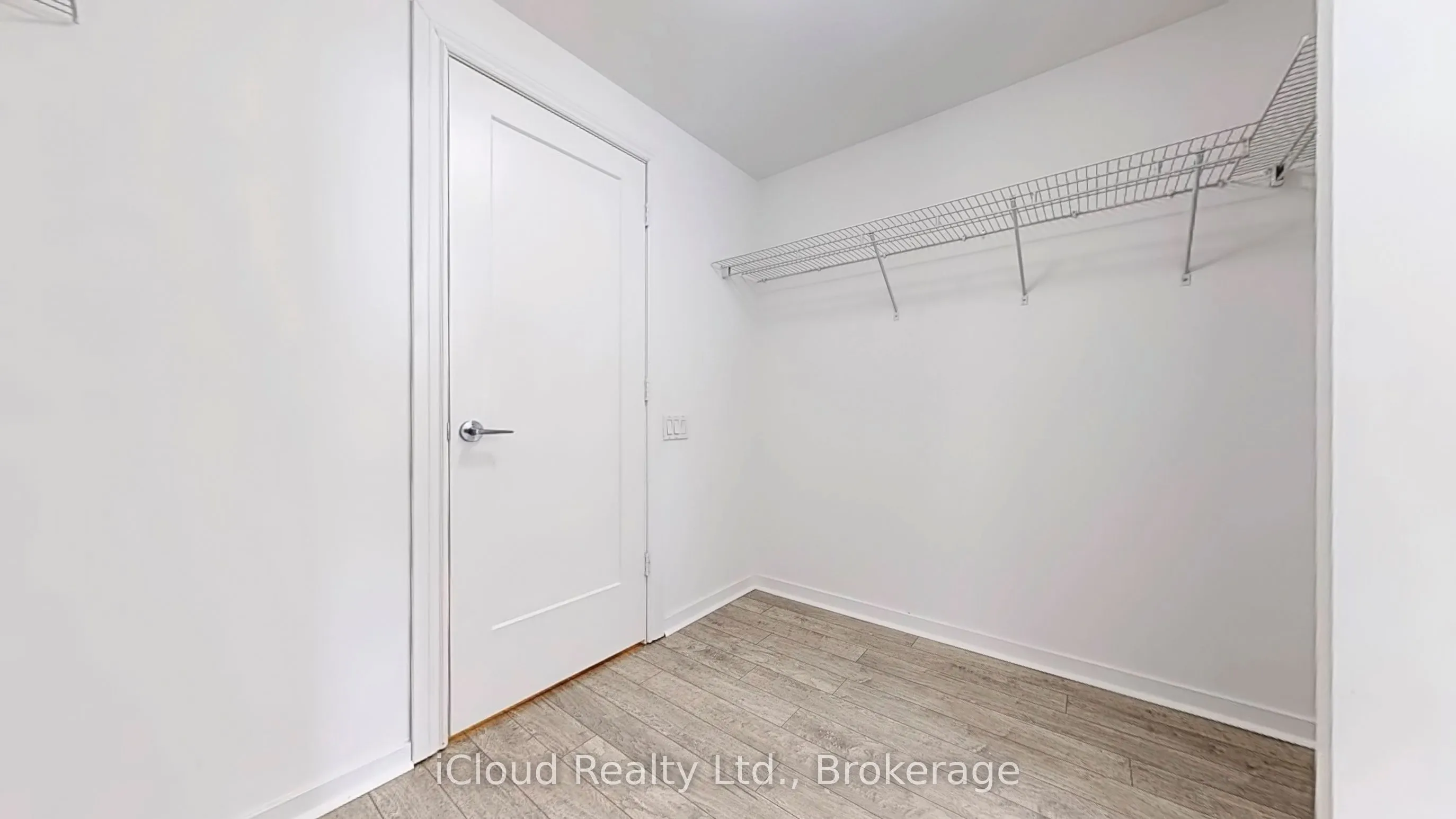 103 The Queensway Avenue, #2706