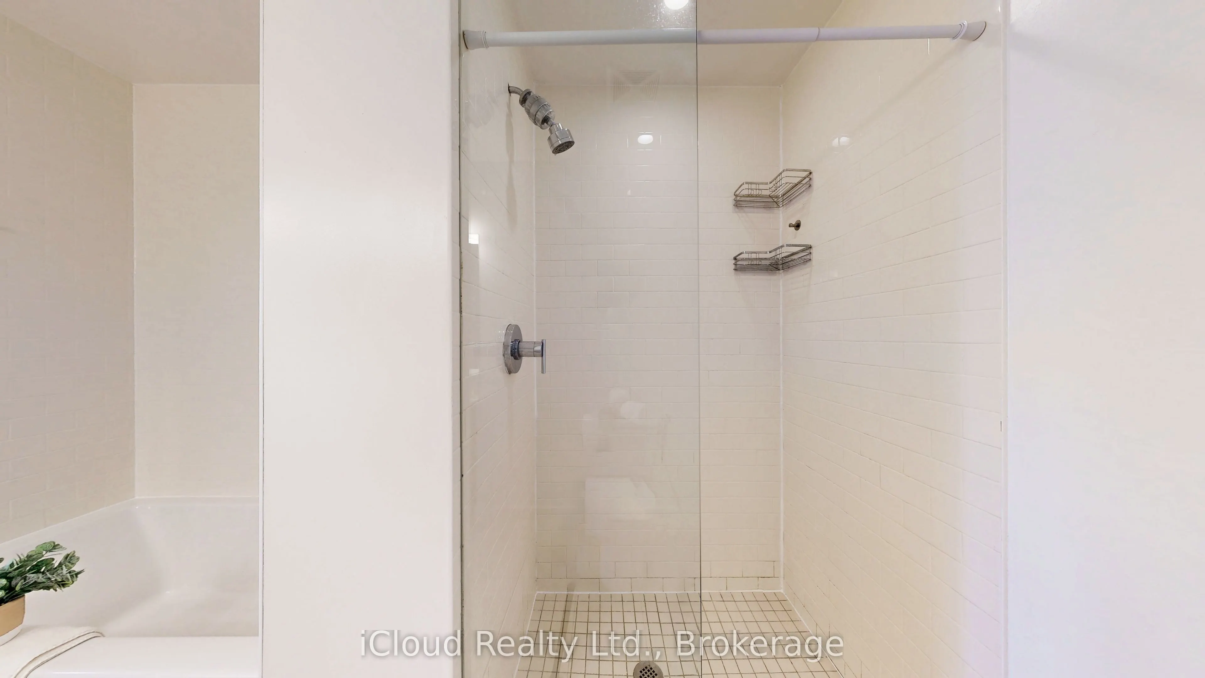 103 The Queensway Avenue, #2706