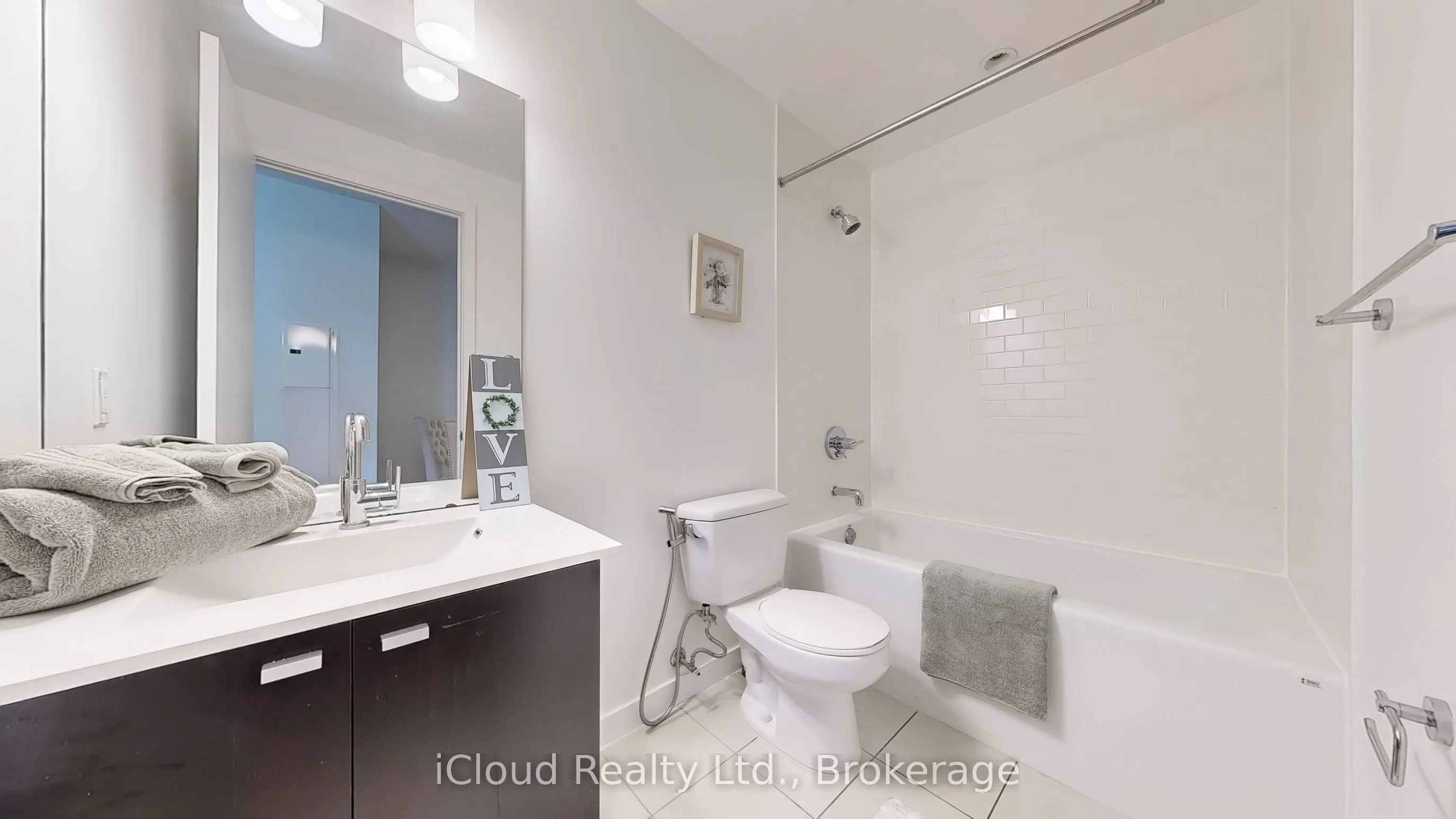 103 The Queensway Avenue, #2706