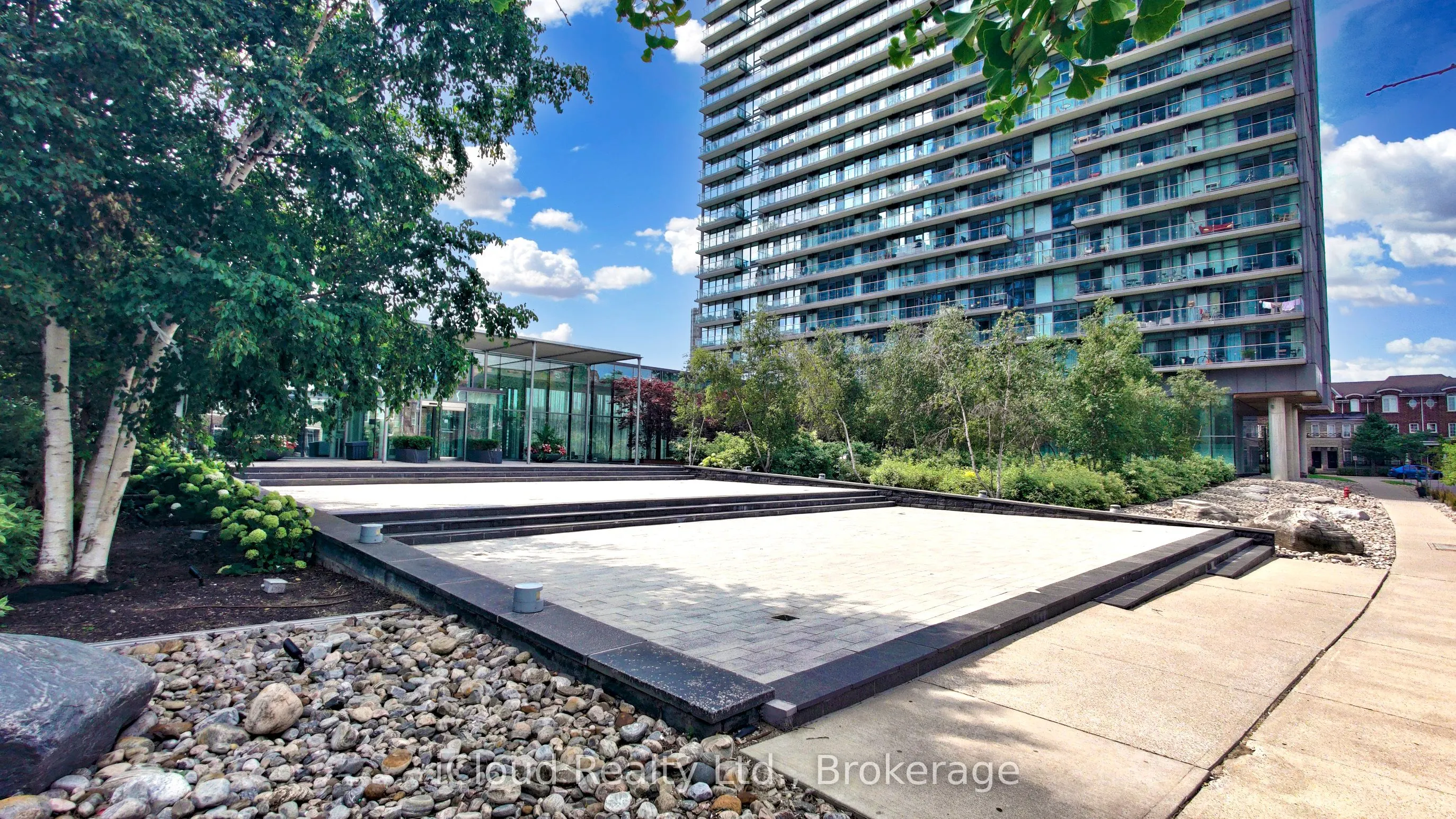 103 The Queensway Avenue, #2706