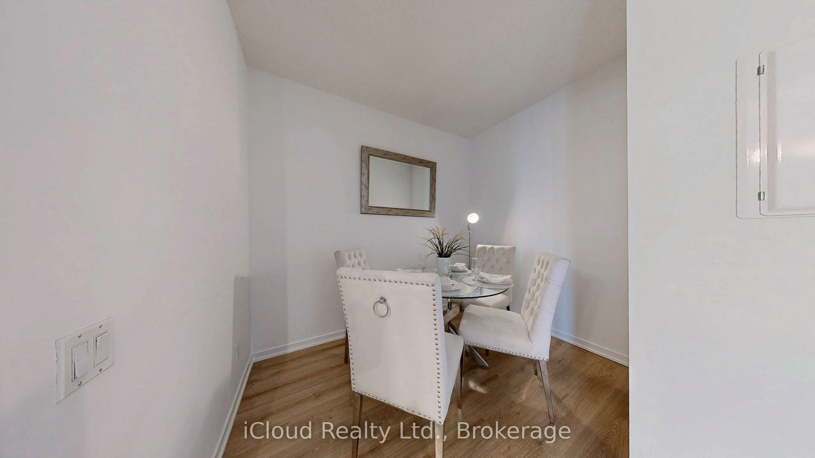 103 The Queensway Avenue, #2706