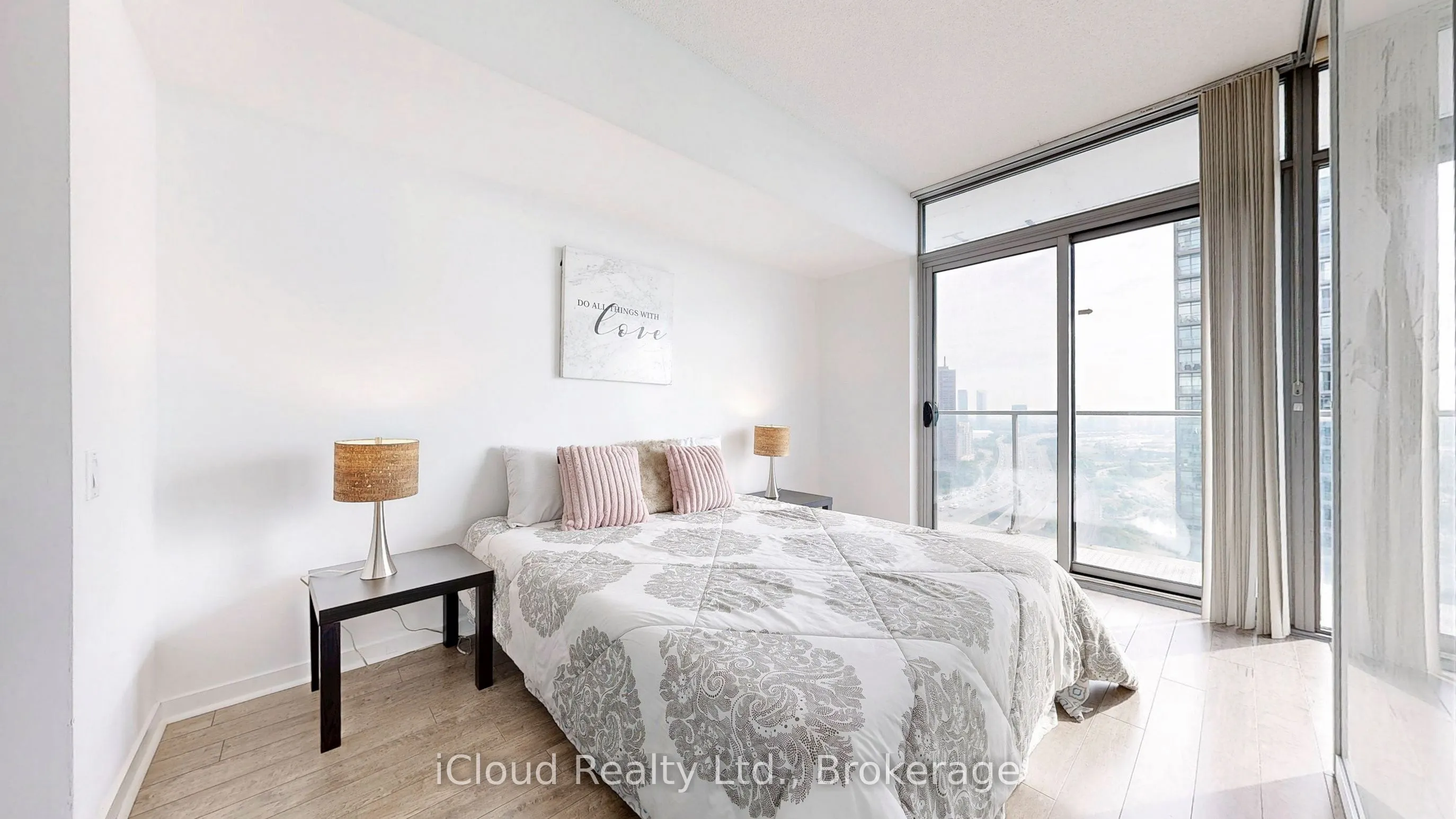 103 The Queensway Avenue, #2706