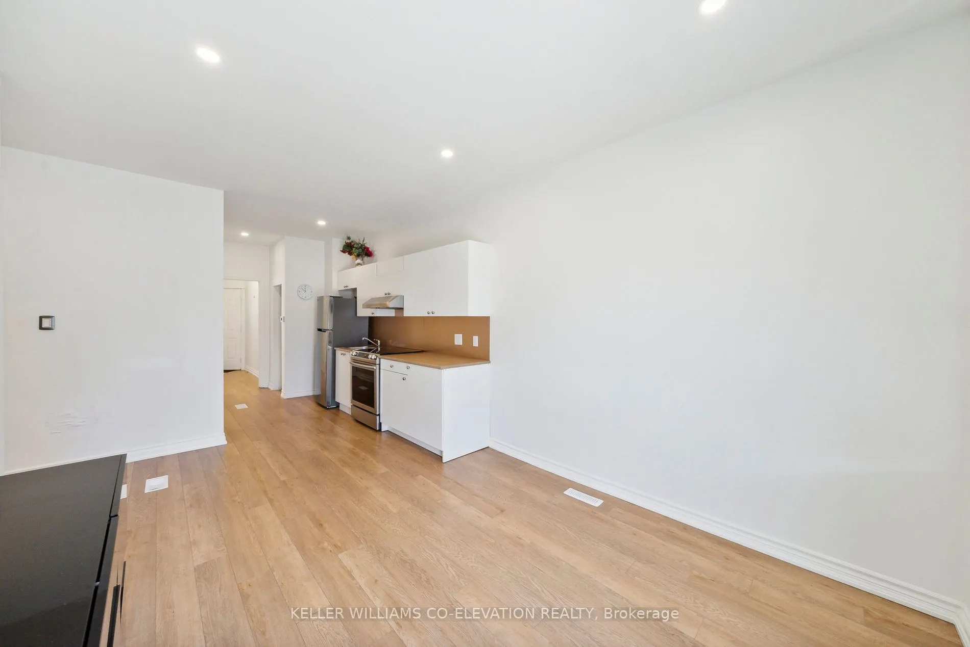 681 Scarlett Road