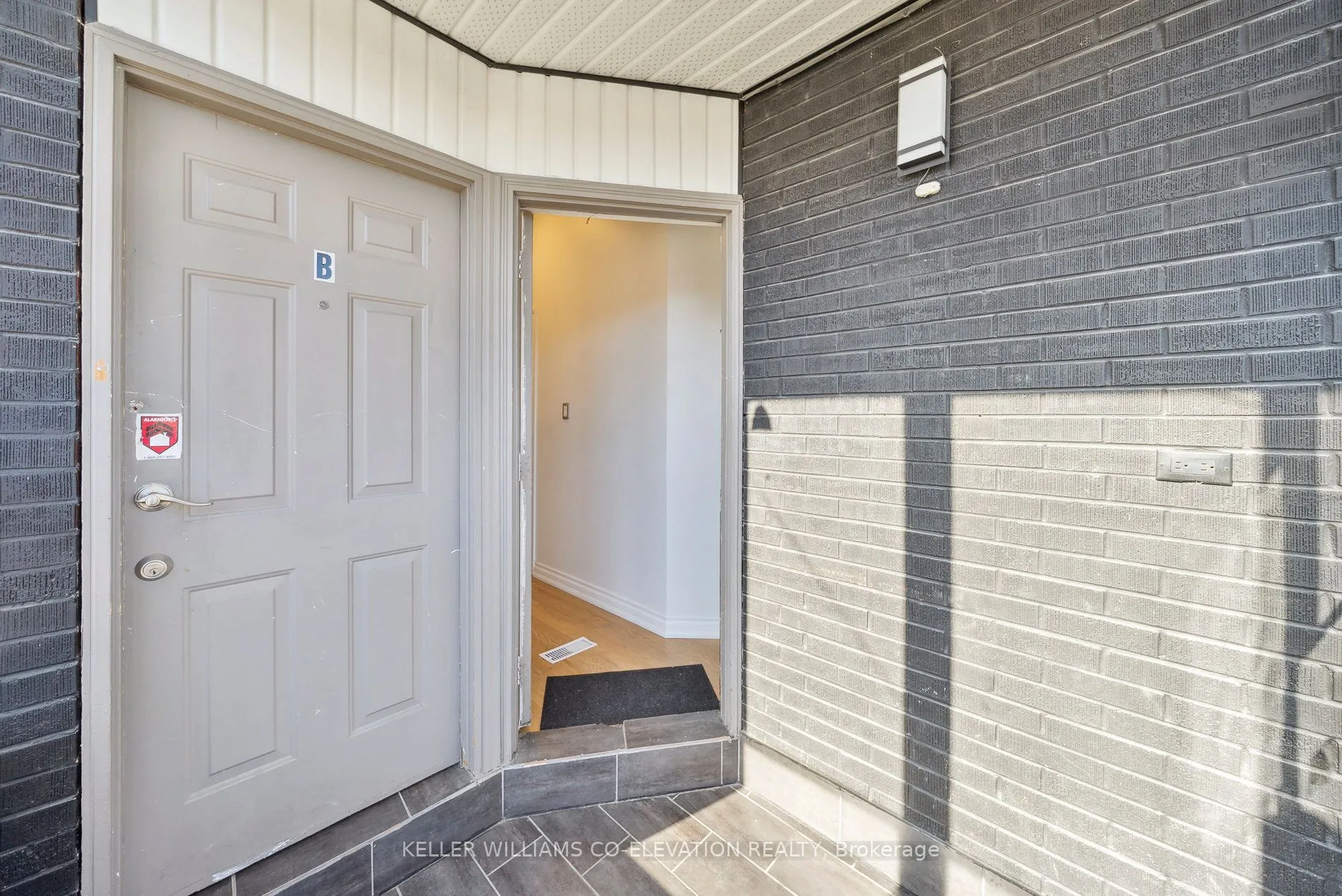 681 Scarlett Road