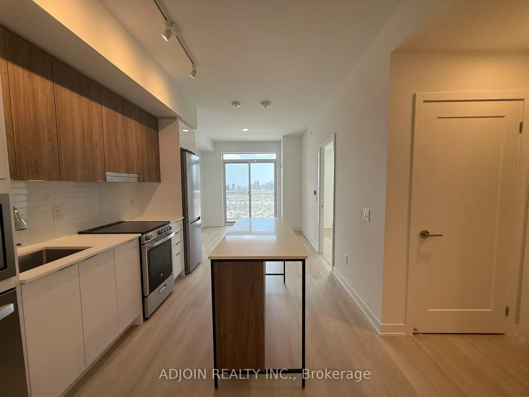 5105 Hurontario Street, #1104