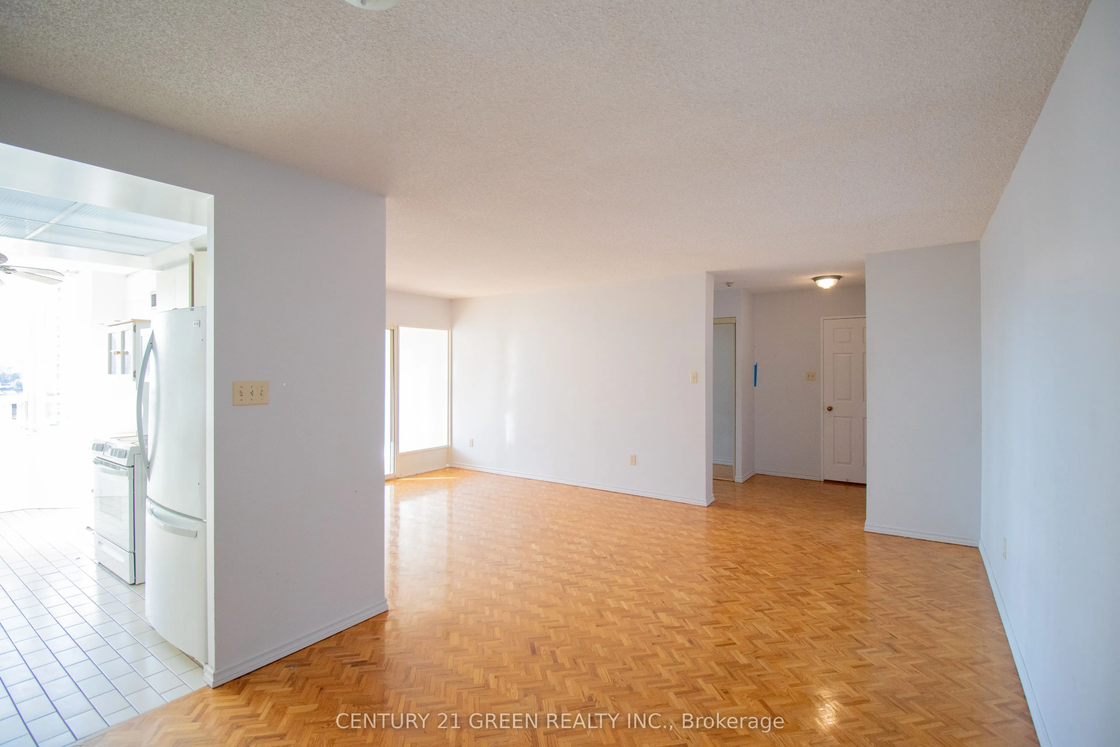 5 Lisa Street, #706