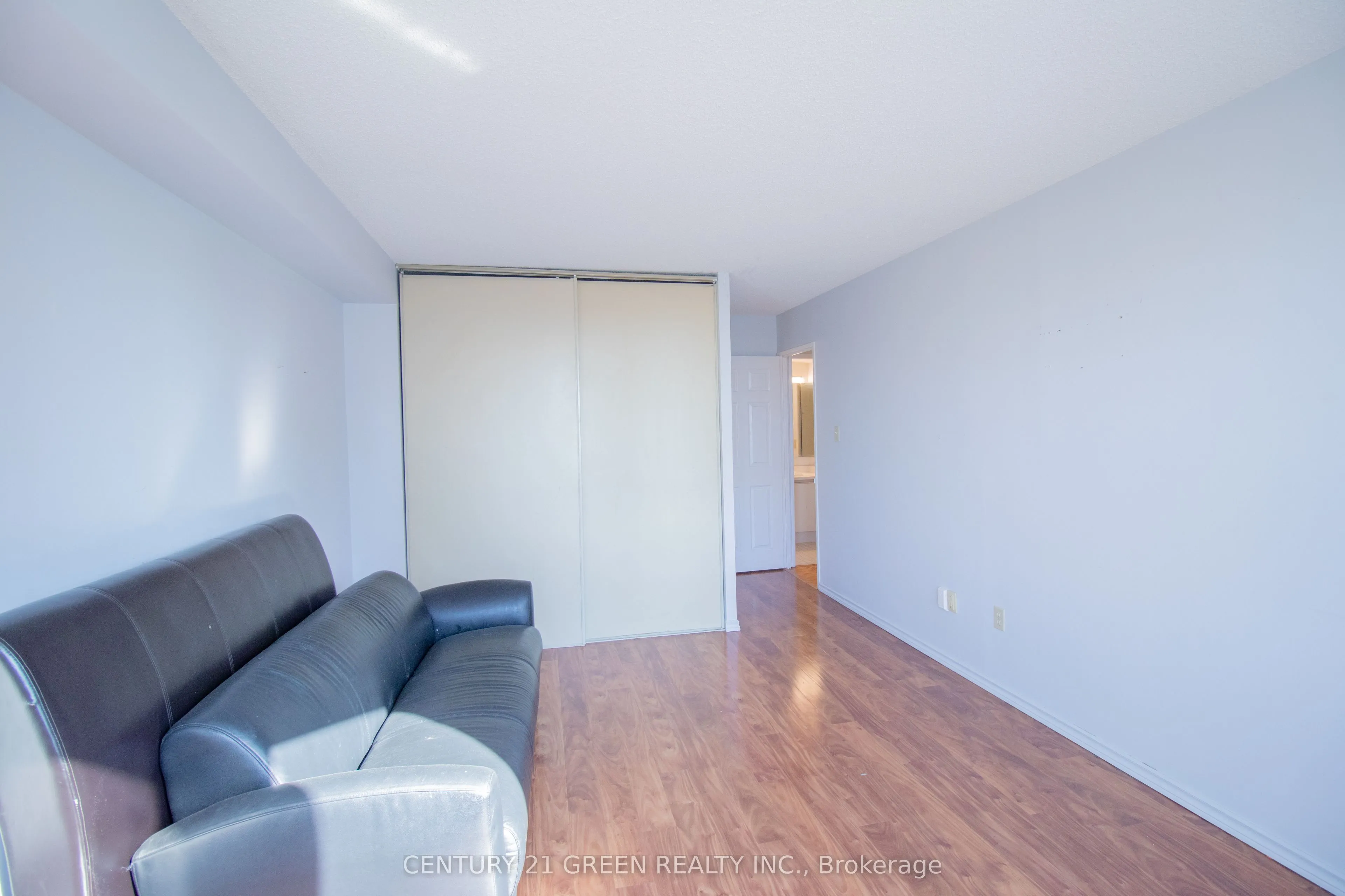 5 Lisa Street, #706