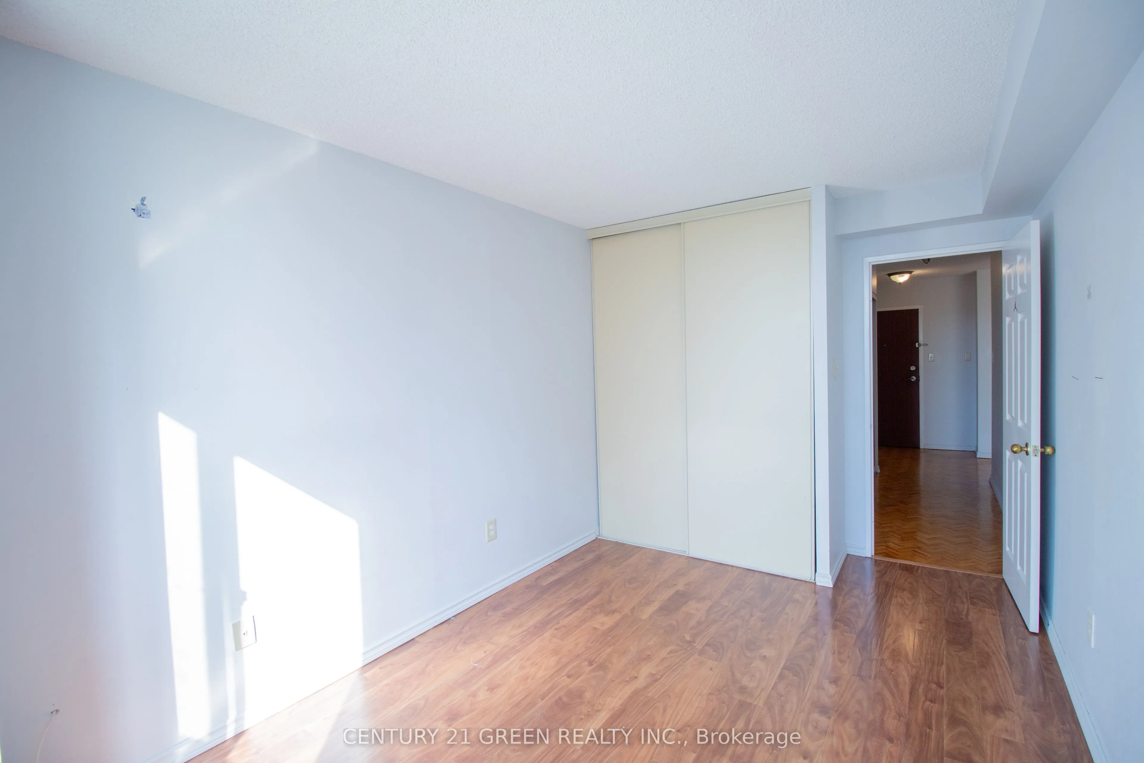 5 Lisa Street, #706