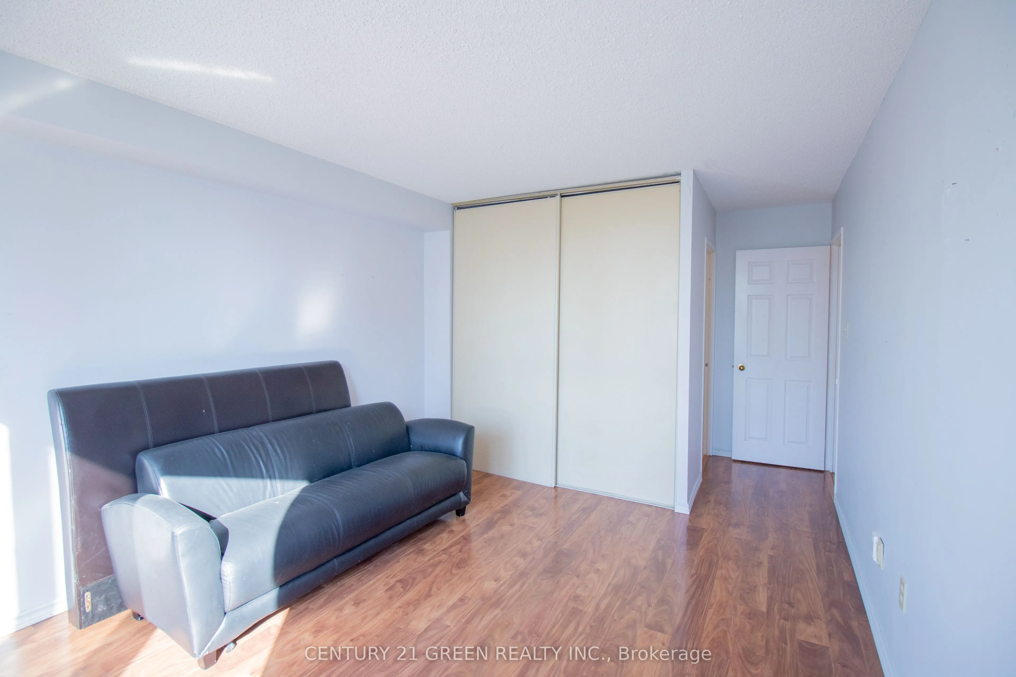 5 Lisa Street, #706