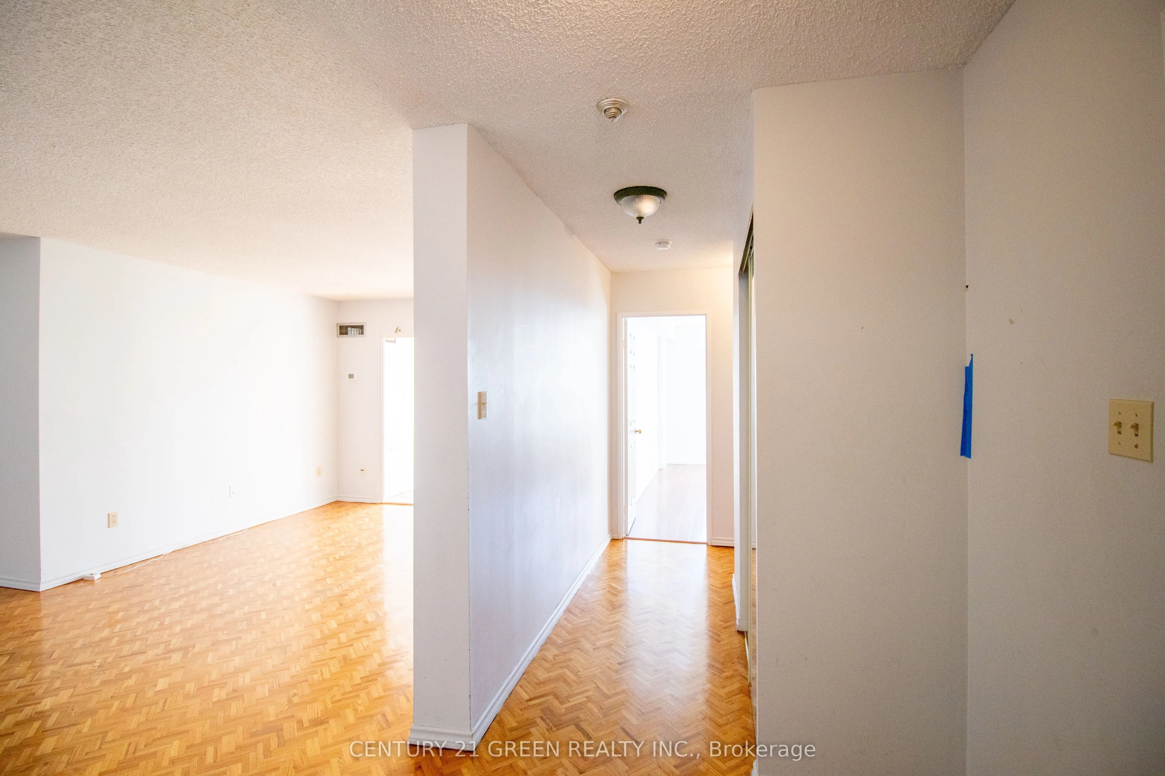 5 Lisa Street, #706