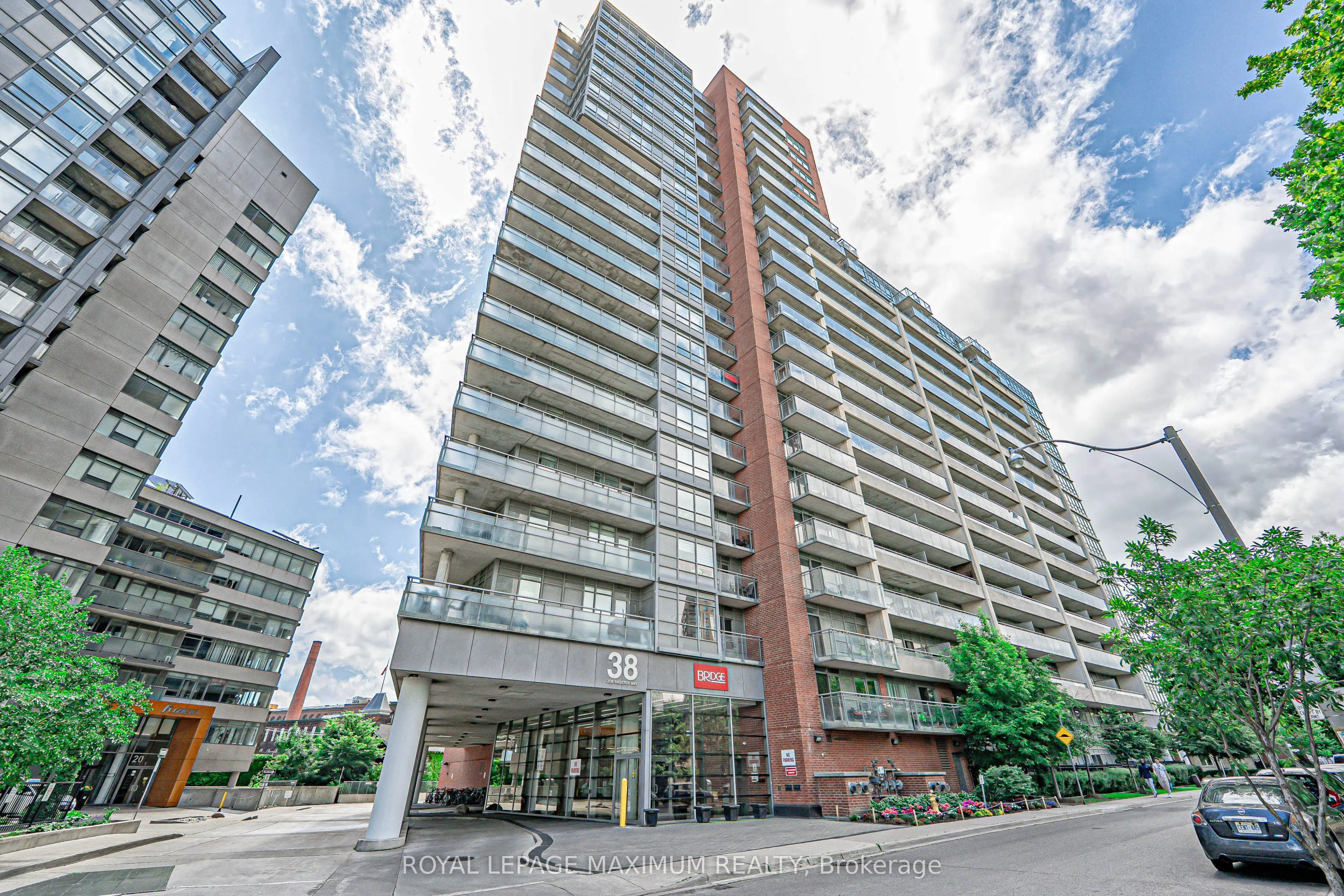 38 Joe Shuster Way, #617