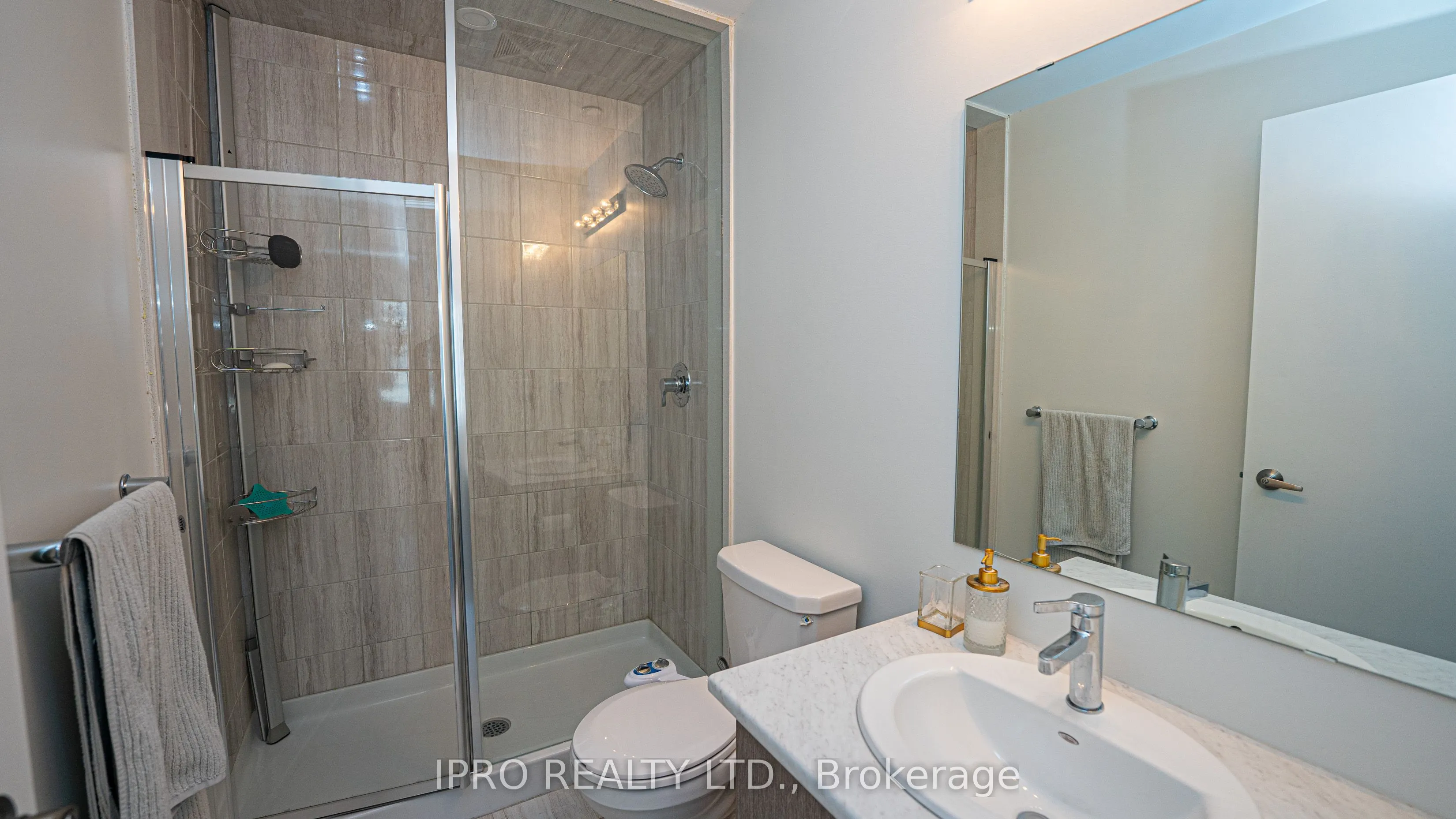 3415 Ridgeway Drive, #13