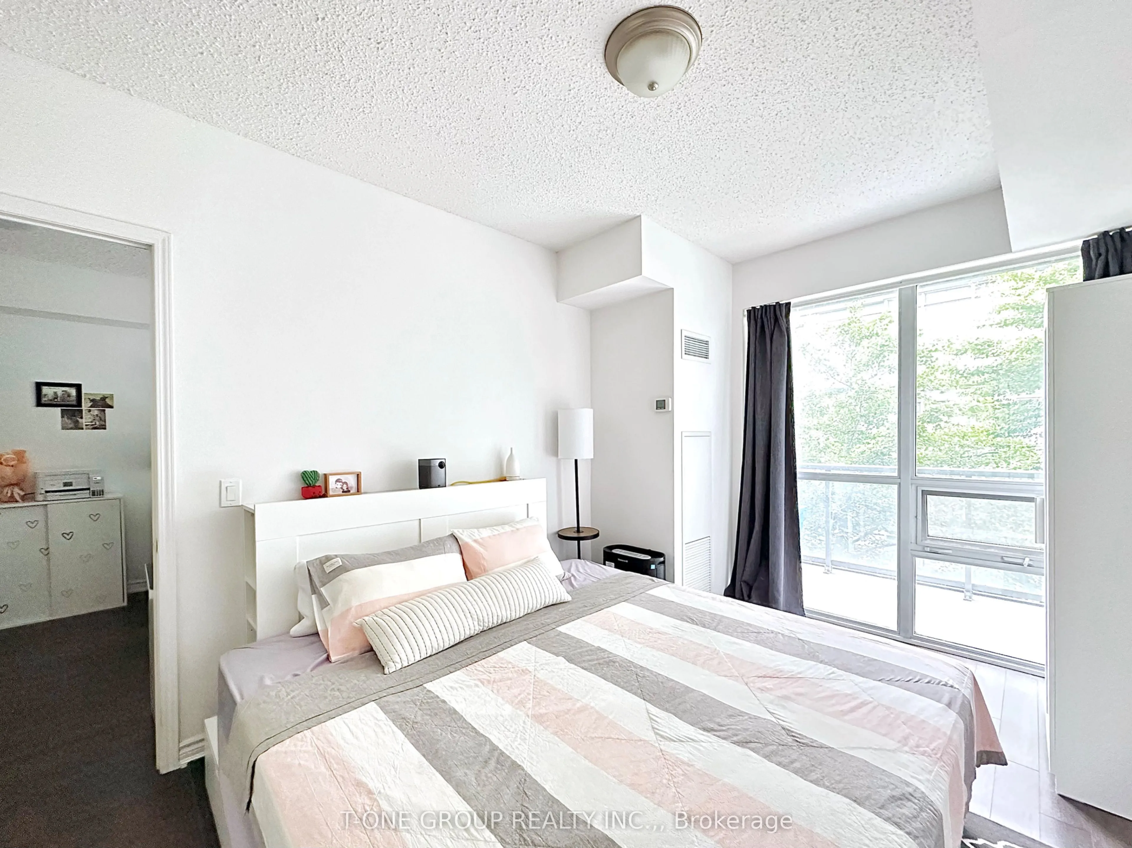 15 James Finlay Way, #717