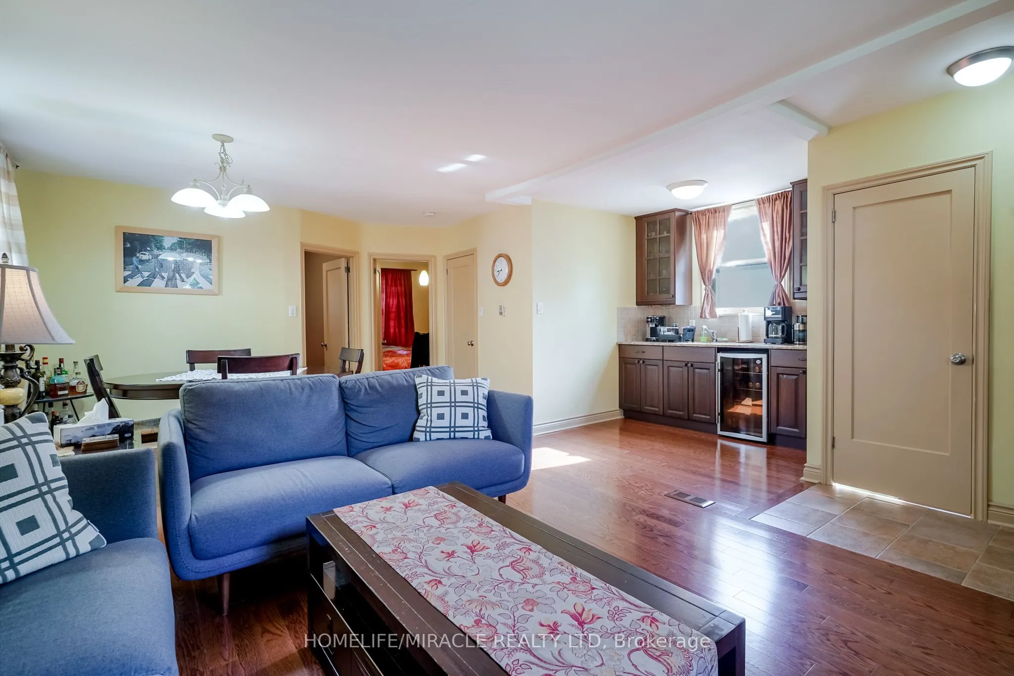 220 Glen park Avenue