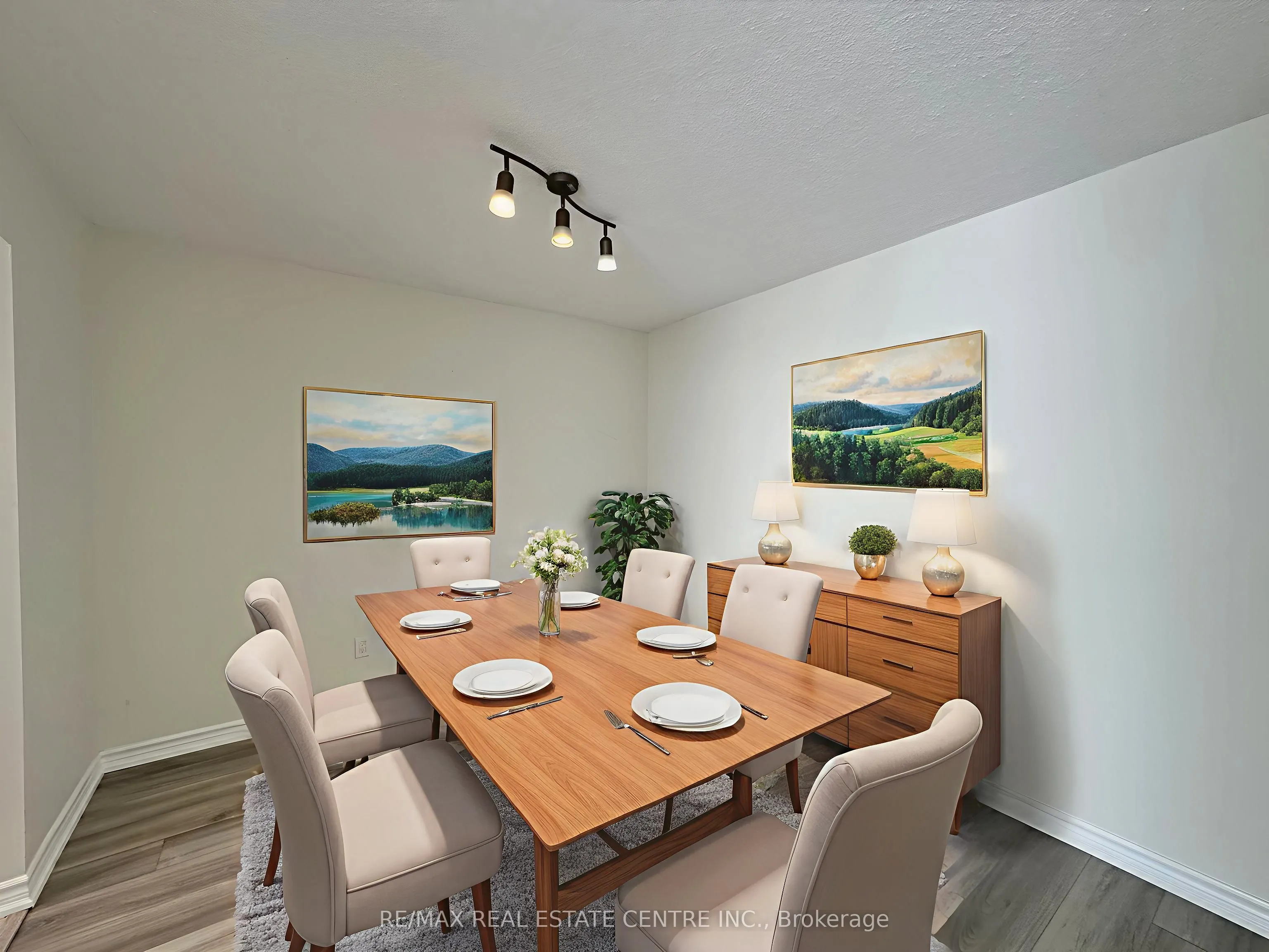 1360 Rathburn Road E, #302