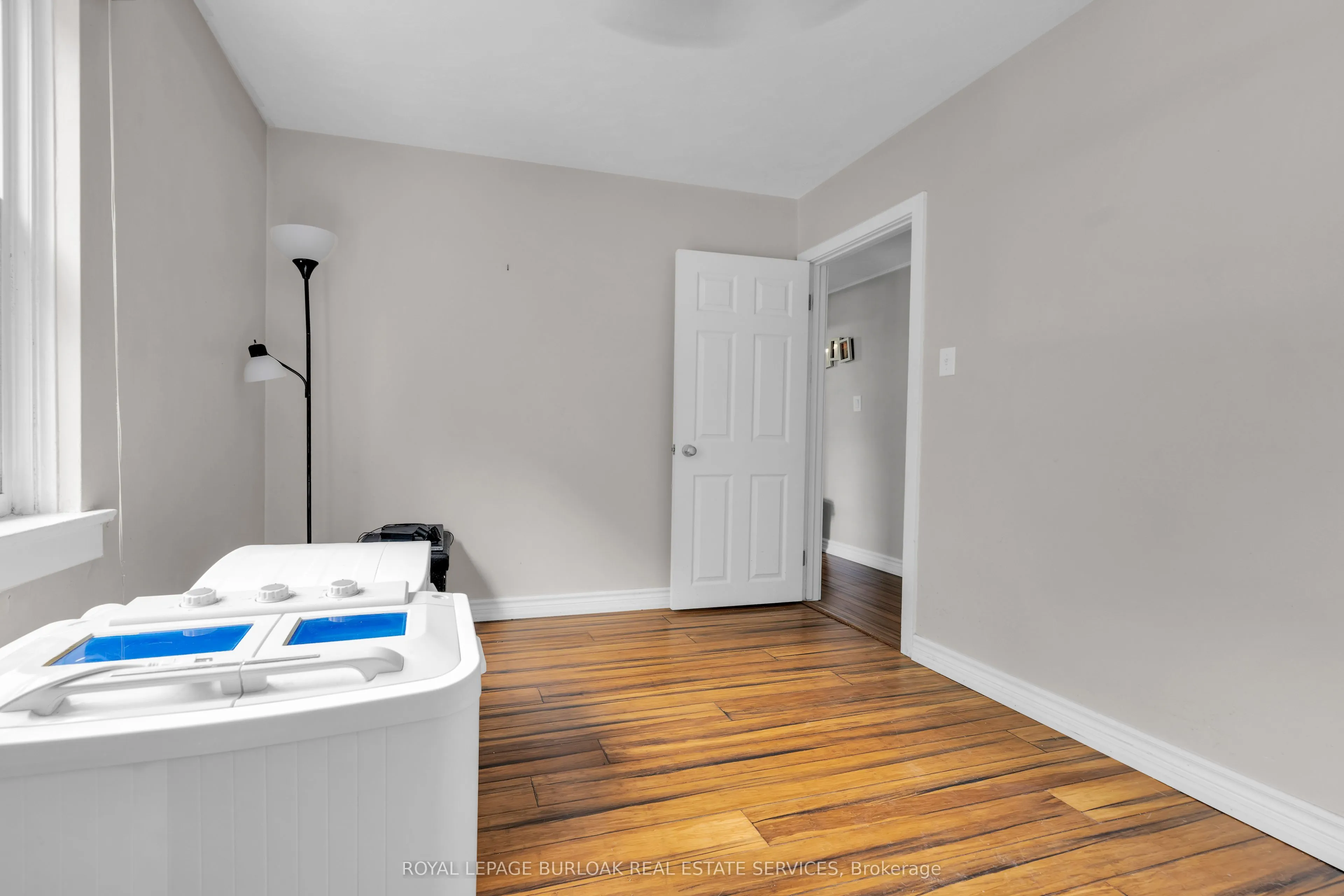 1349 Lakeshore Road, #22