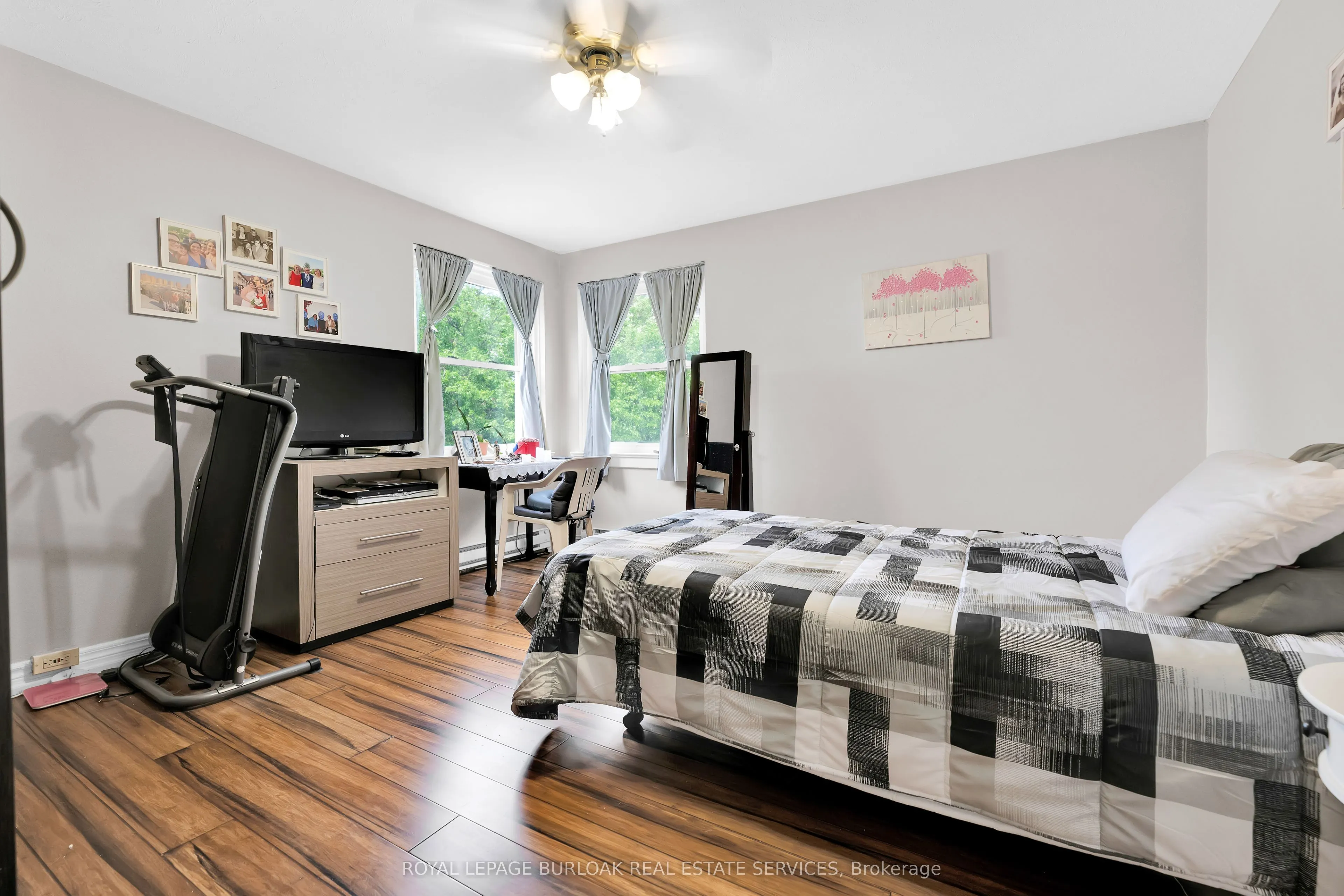 1349 Lakeshore Road, #22