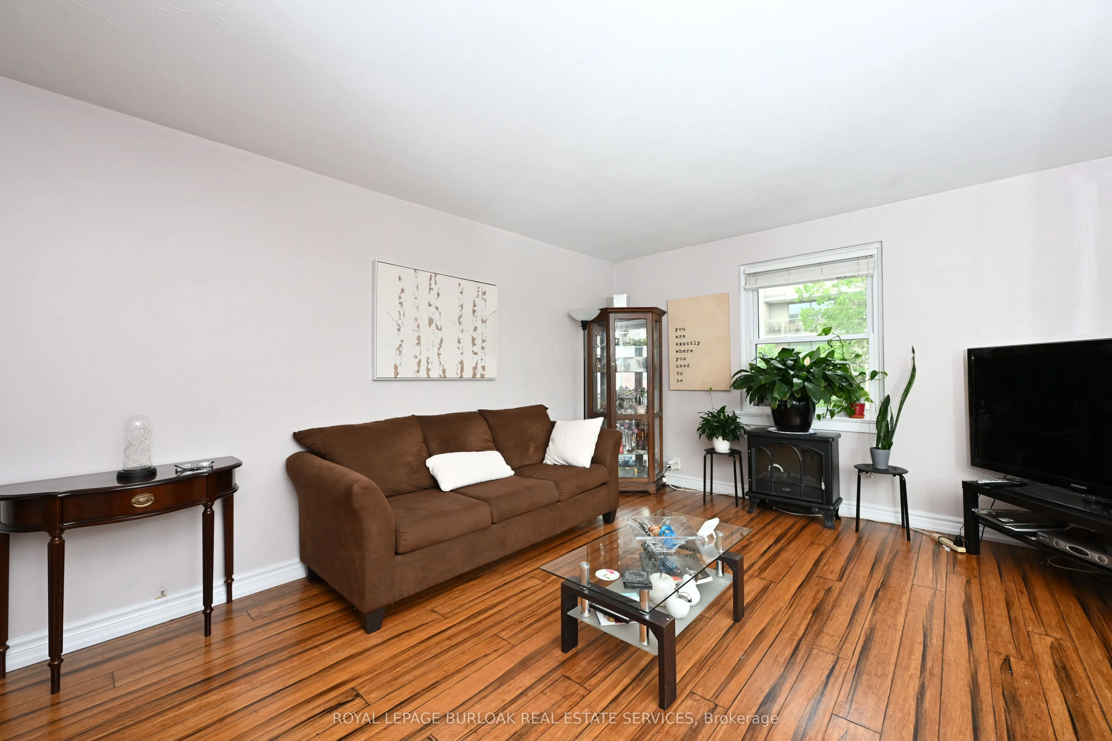1349 Lakeshore Road, #22