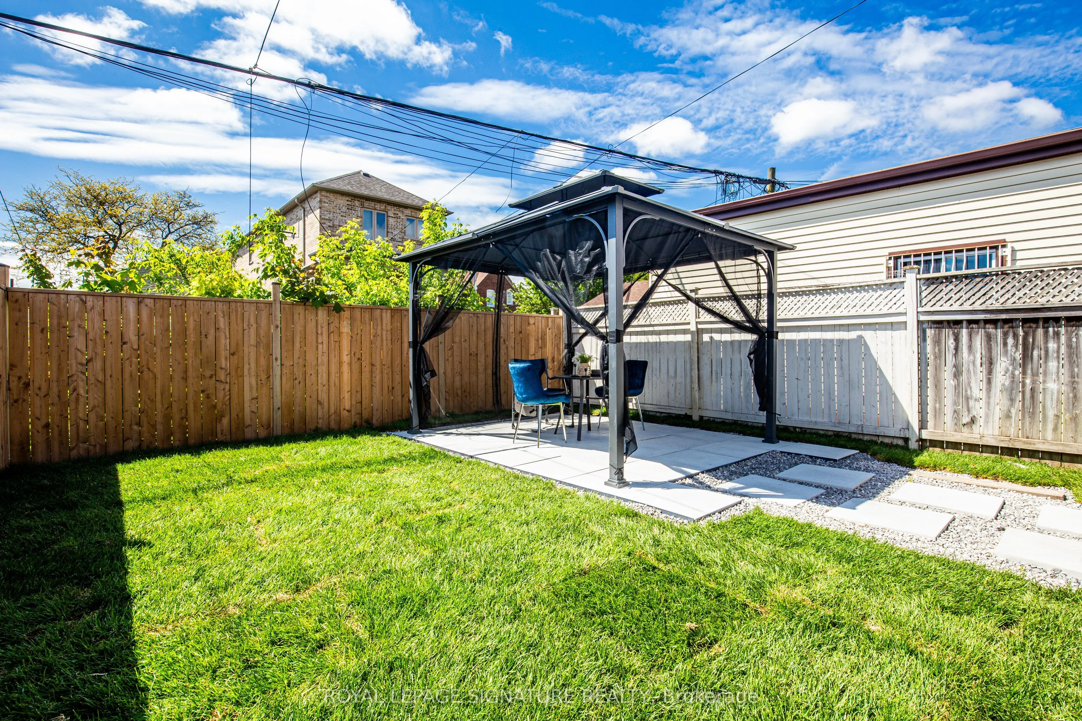 19 Schell Avenue
