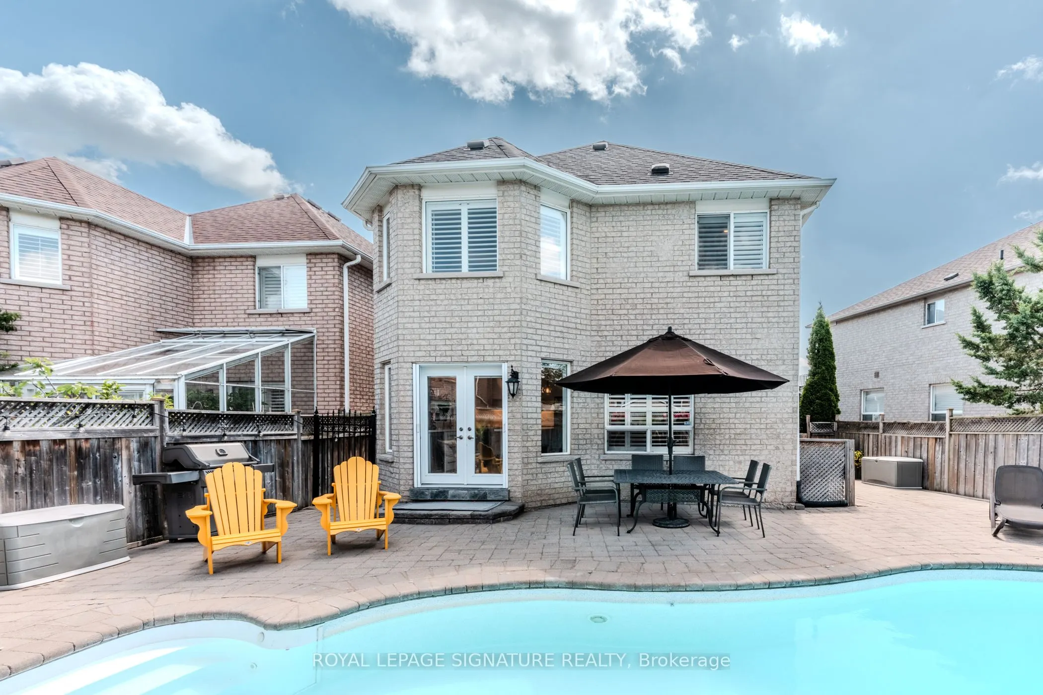 9 Humbershed Crescent