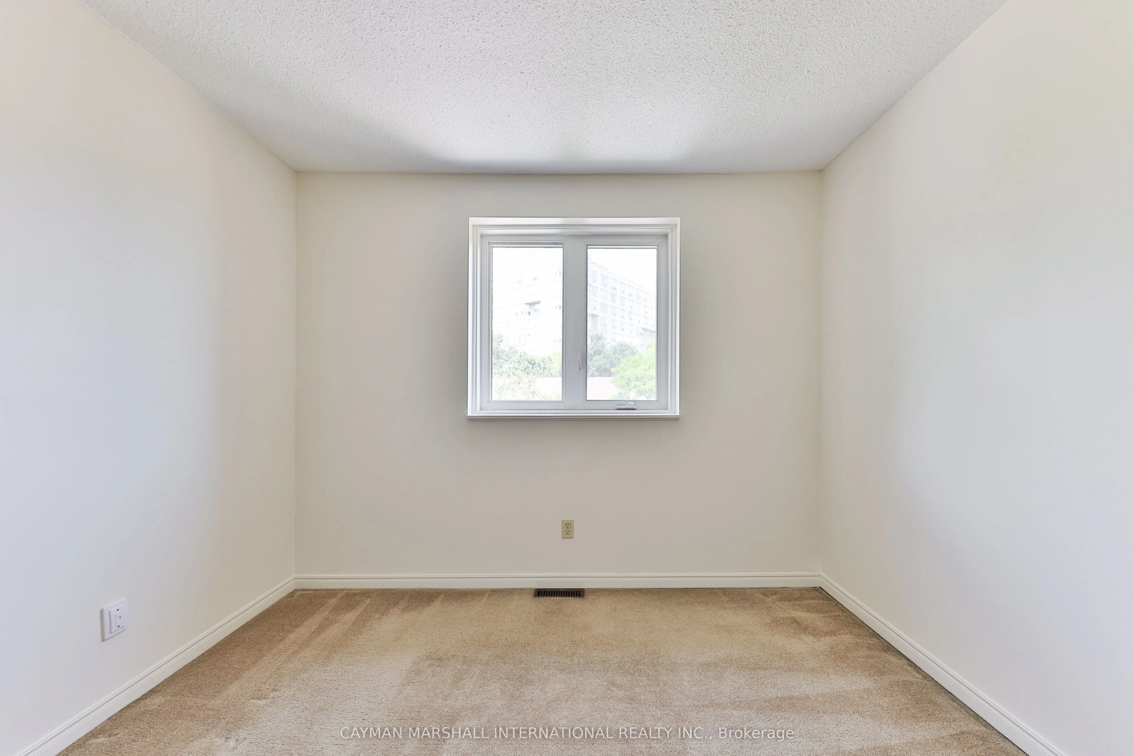 1160 Walden Circle, #11