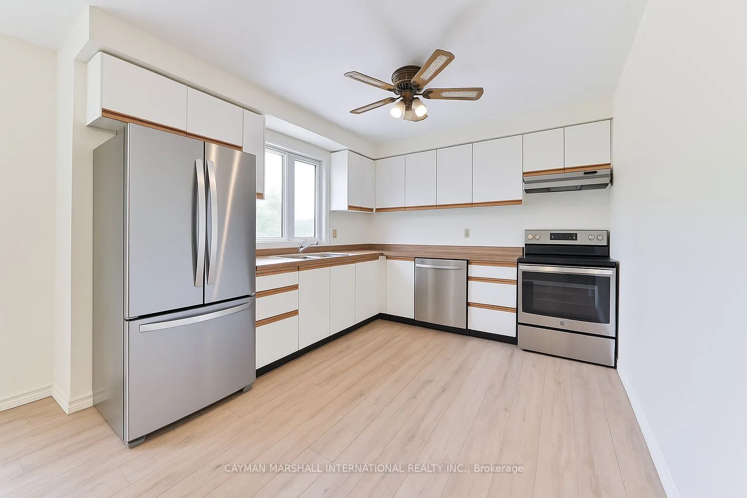 1160 Walden Circle, #11
