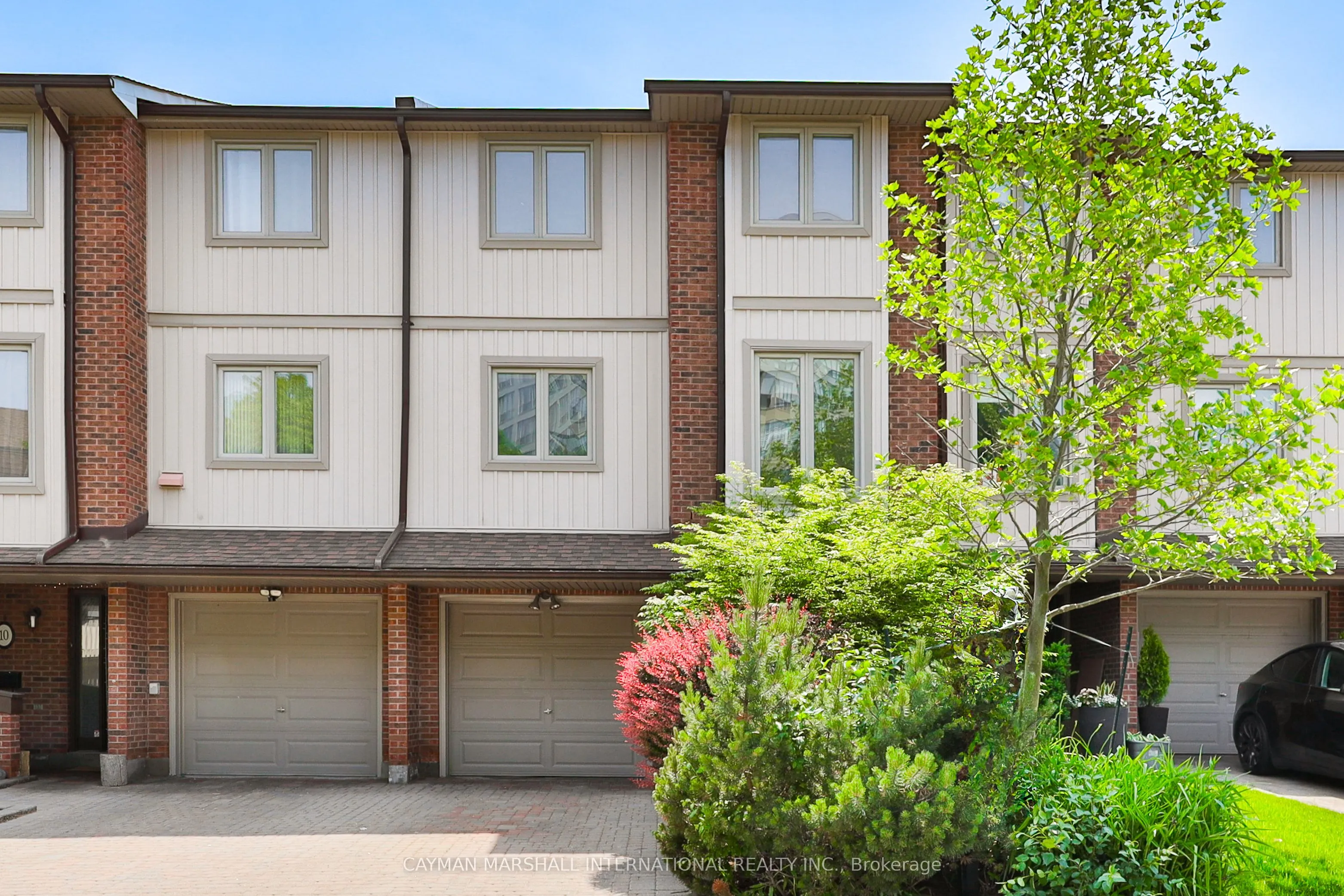 1160 Walden Circle, #11