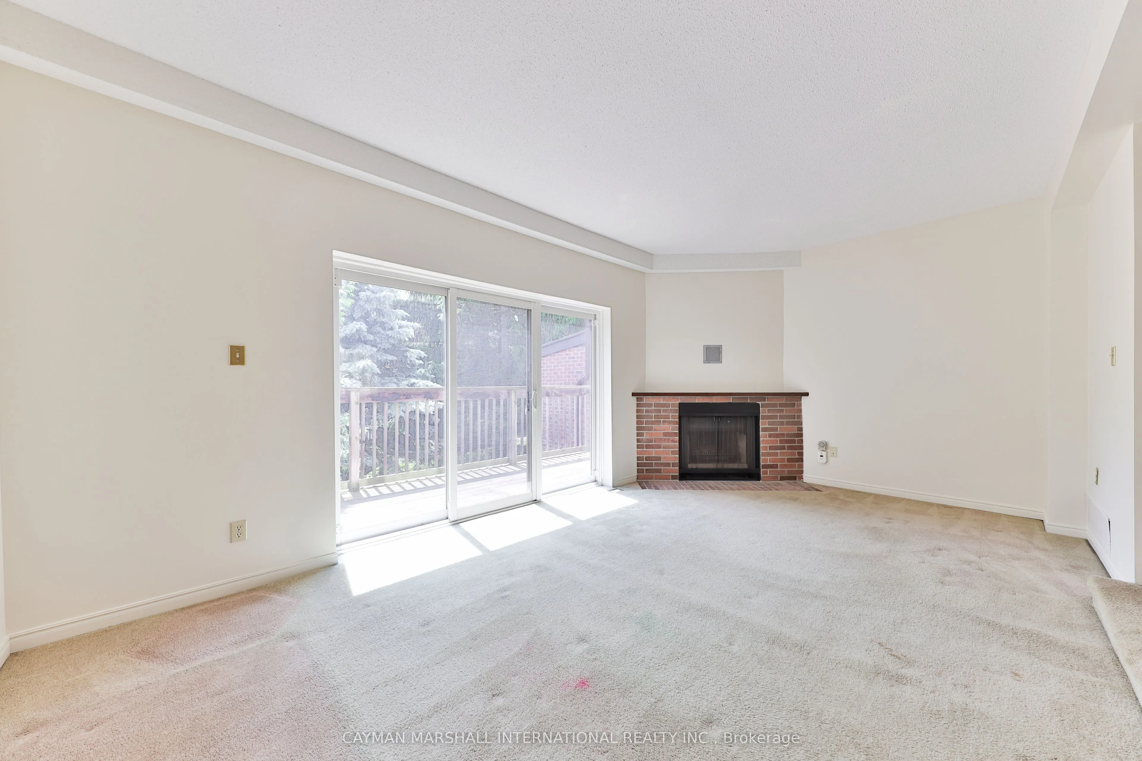 1160 Walden Circle, #11