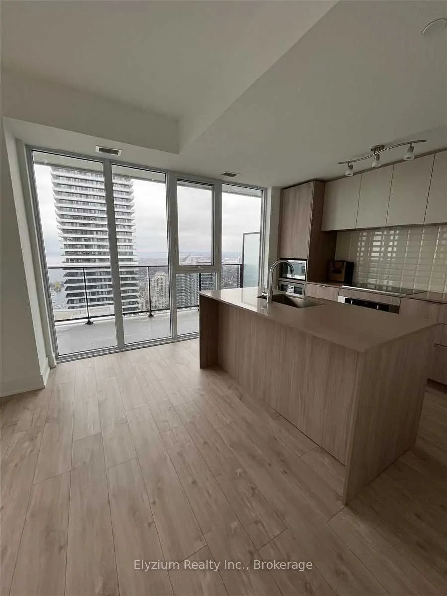 70 Annie Craig Drive, #5106
