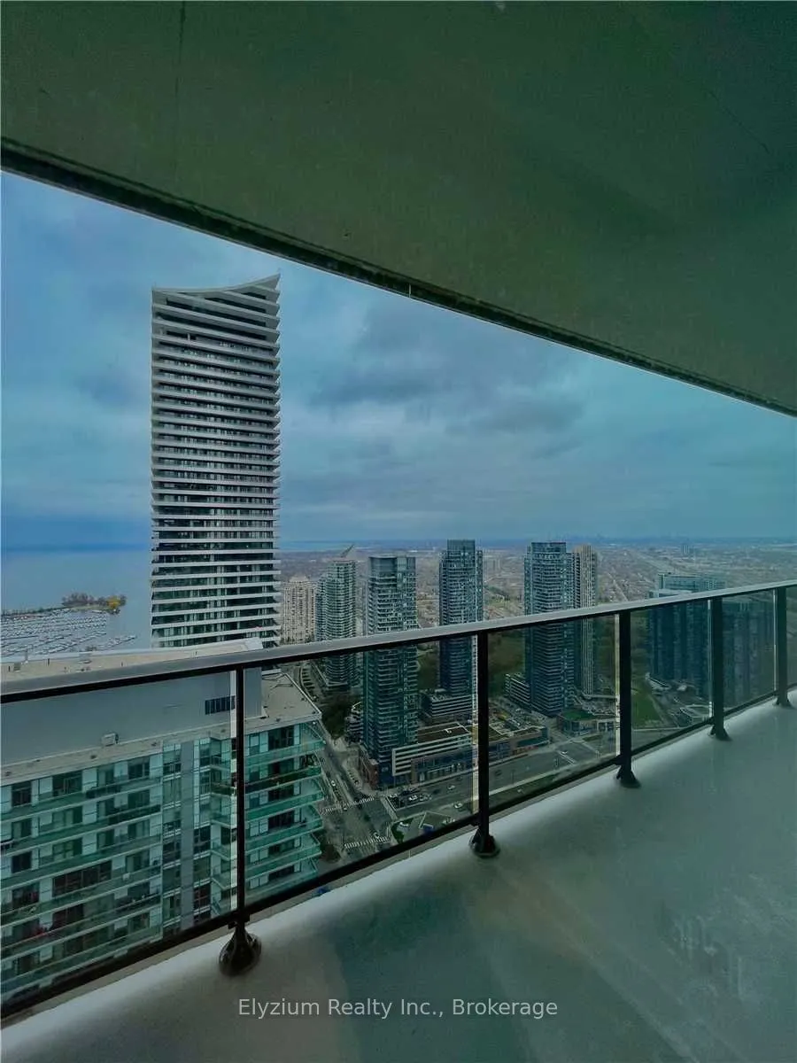 70 Annie Craig Drive, #5106
