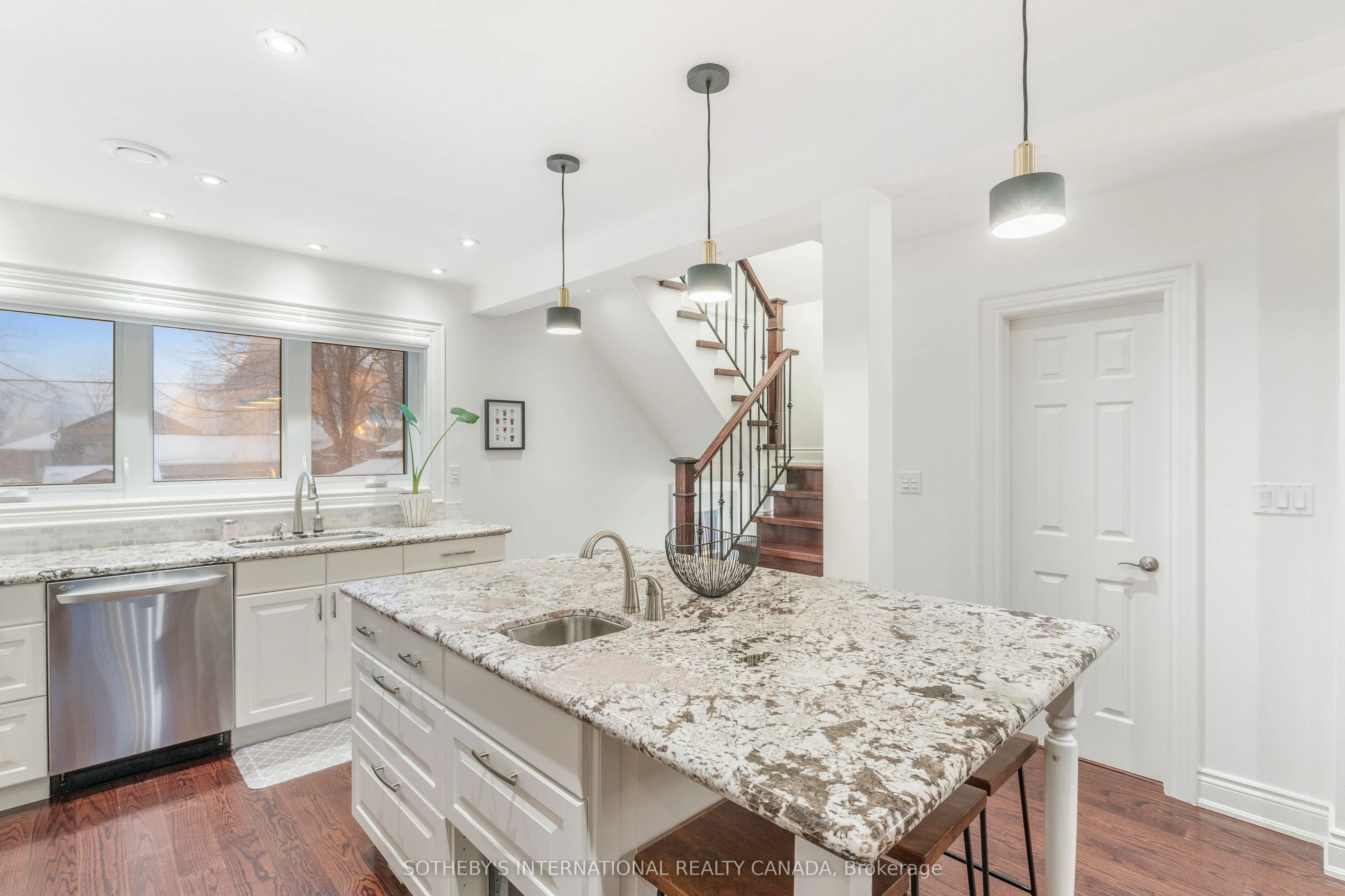 38 Guthrie Avenue