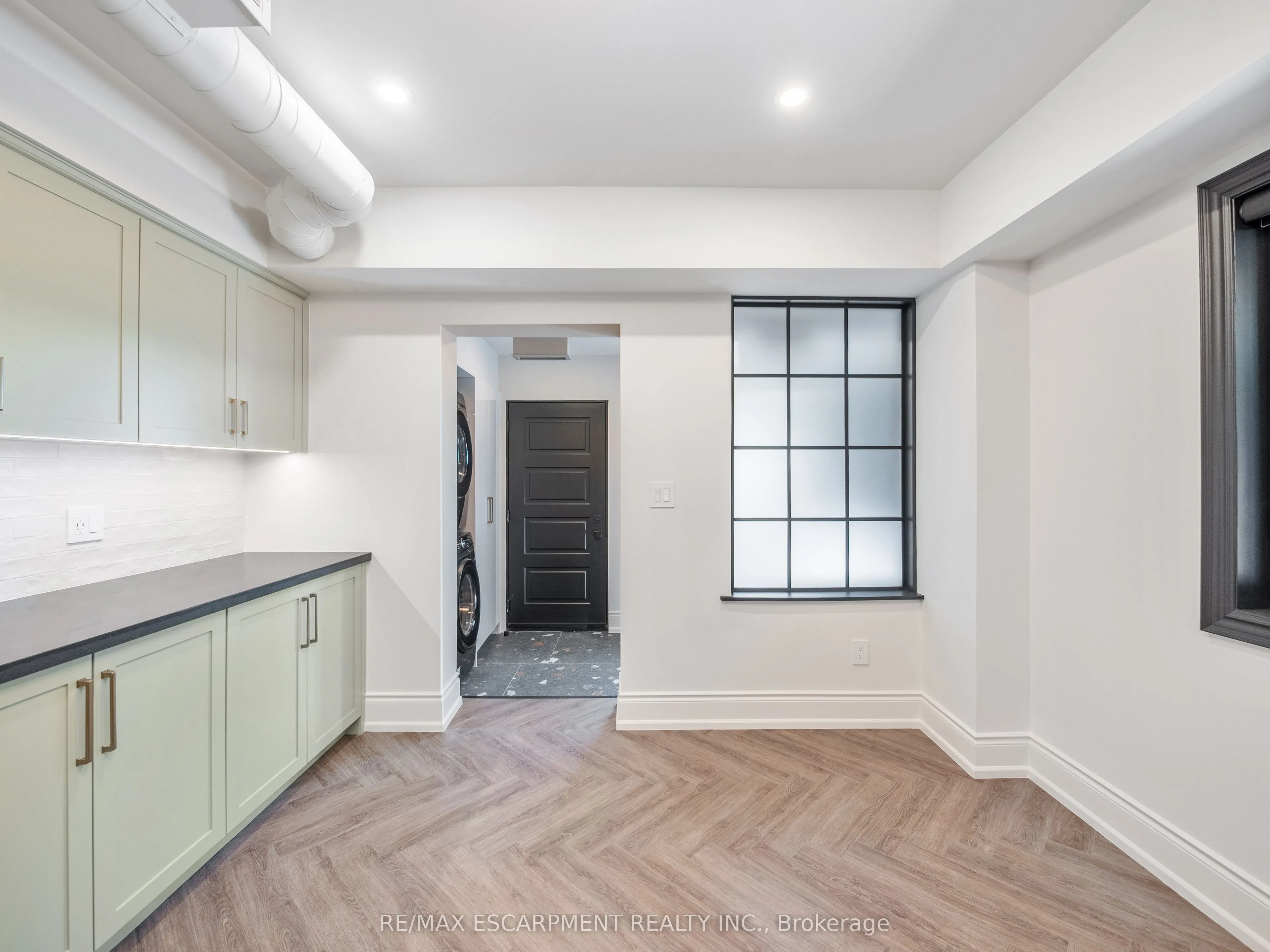 46 O'hara Avenue, #1
